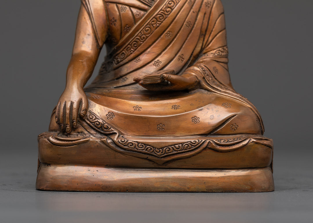 The First Drukpa Choegon Rinpoche Statue | Great Master