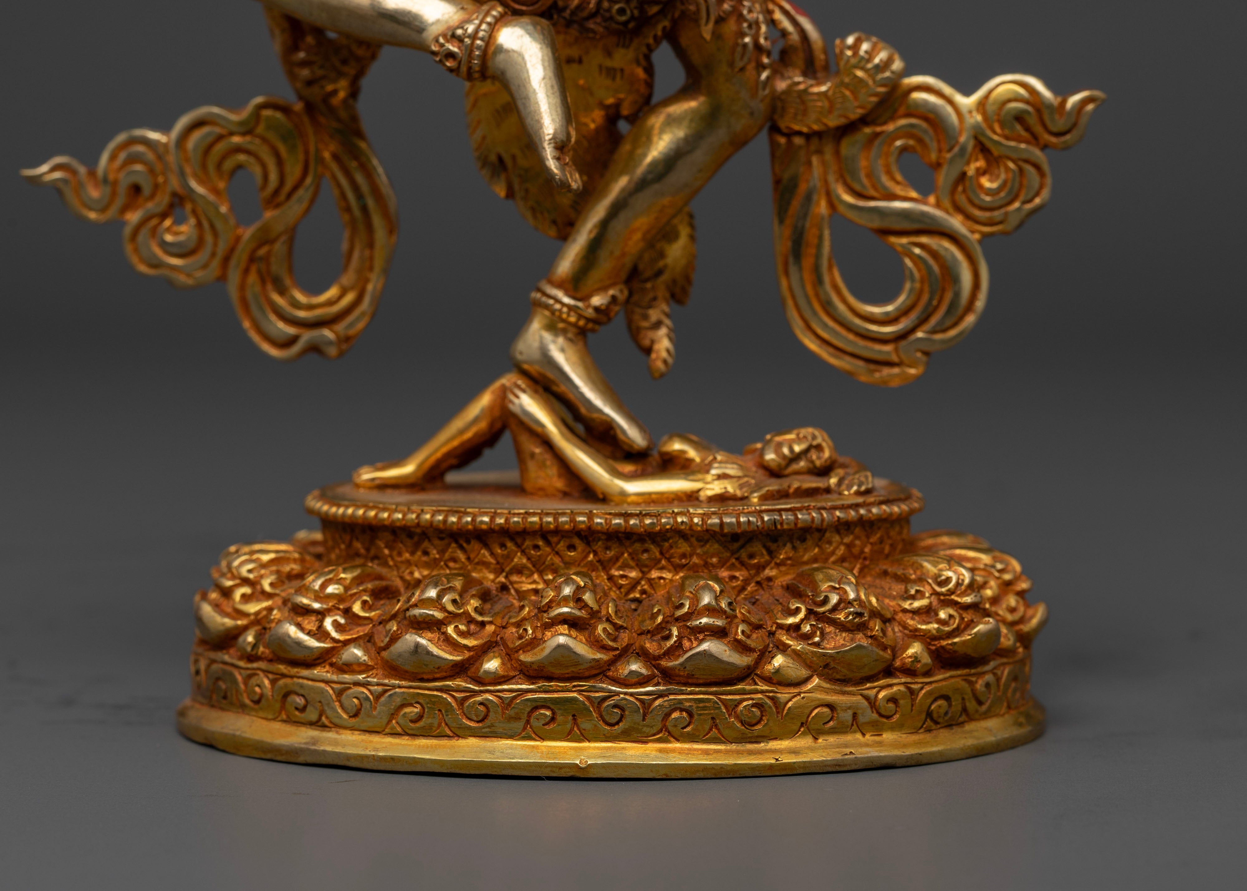 kurukulla statue | The Dakini of Magnetism