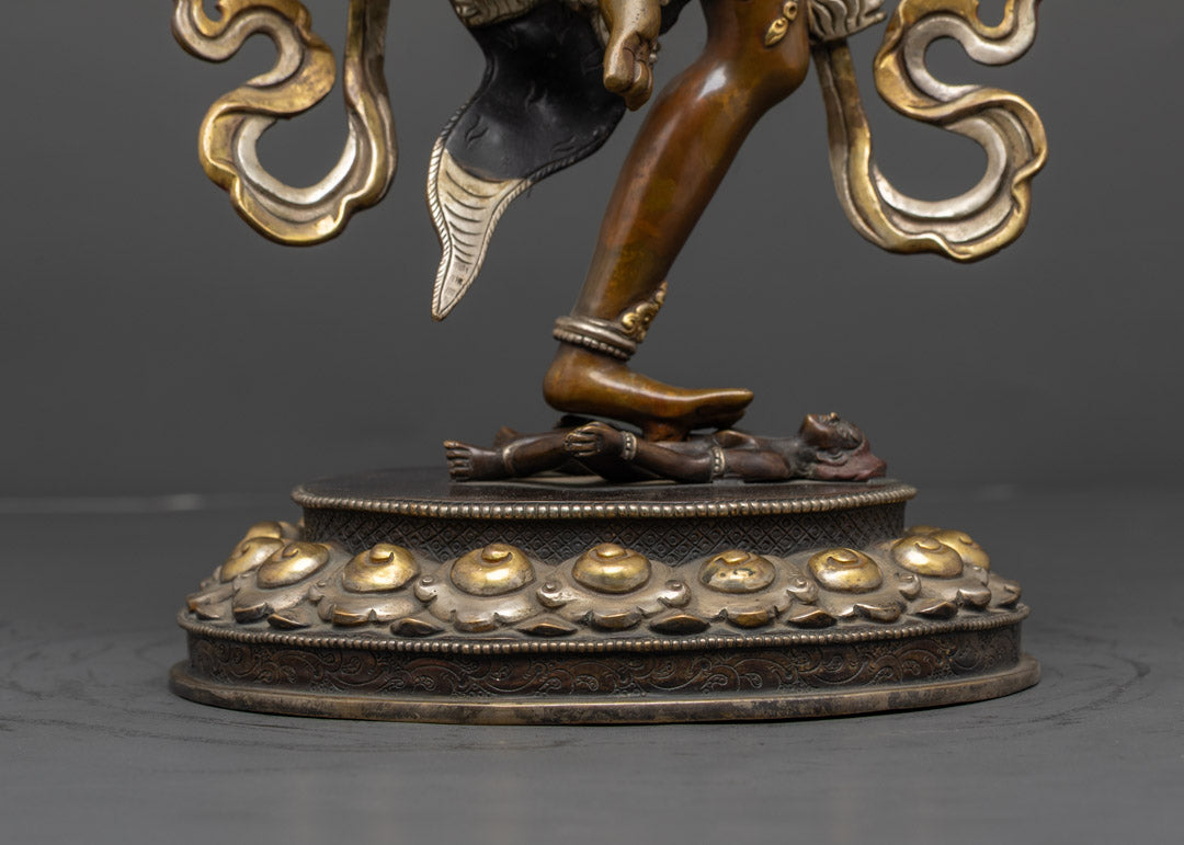 Traditional Kurukulla Deity Statue