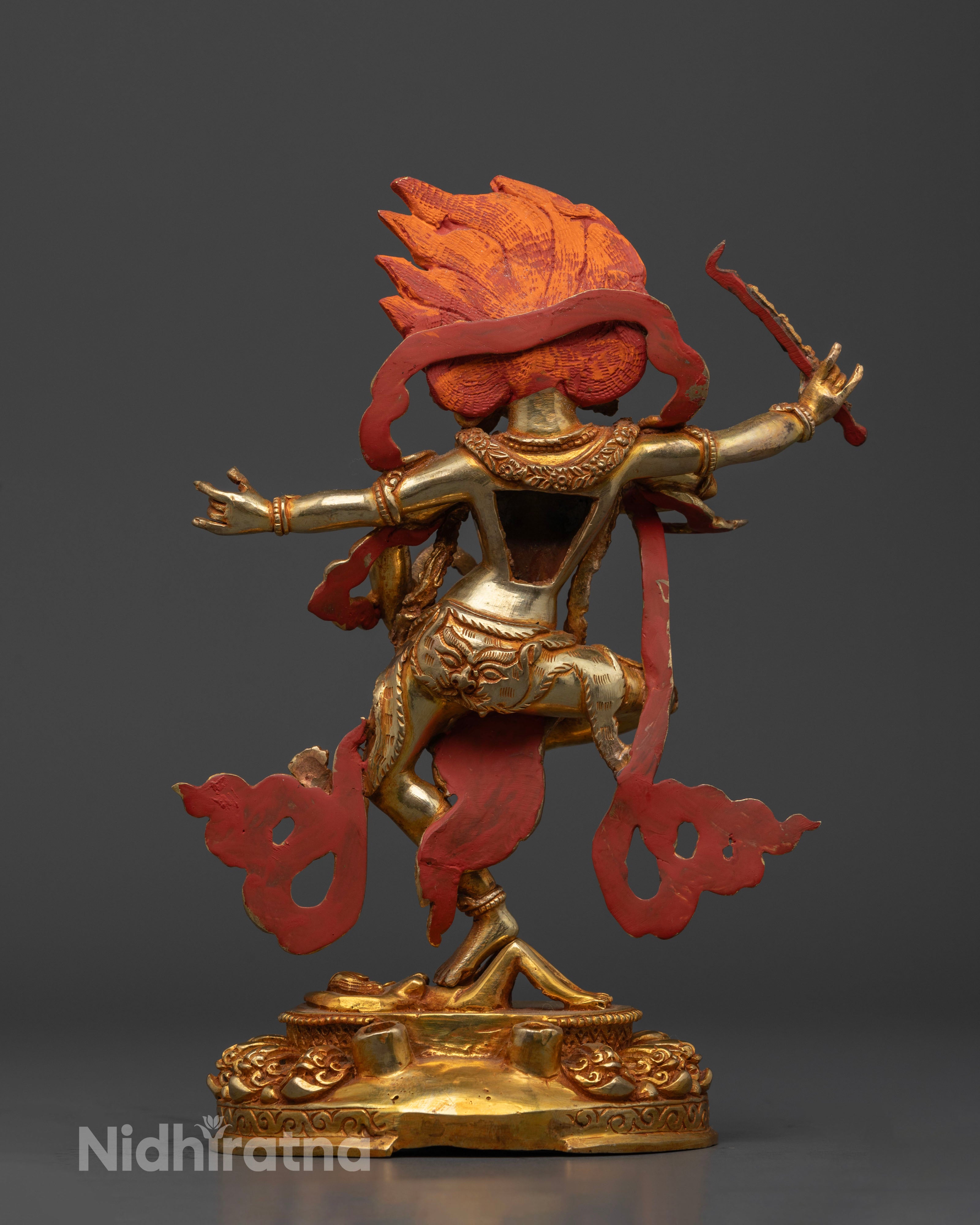 kurukulla statue | The Dakini of Magnetism