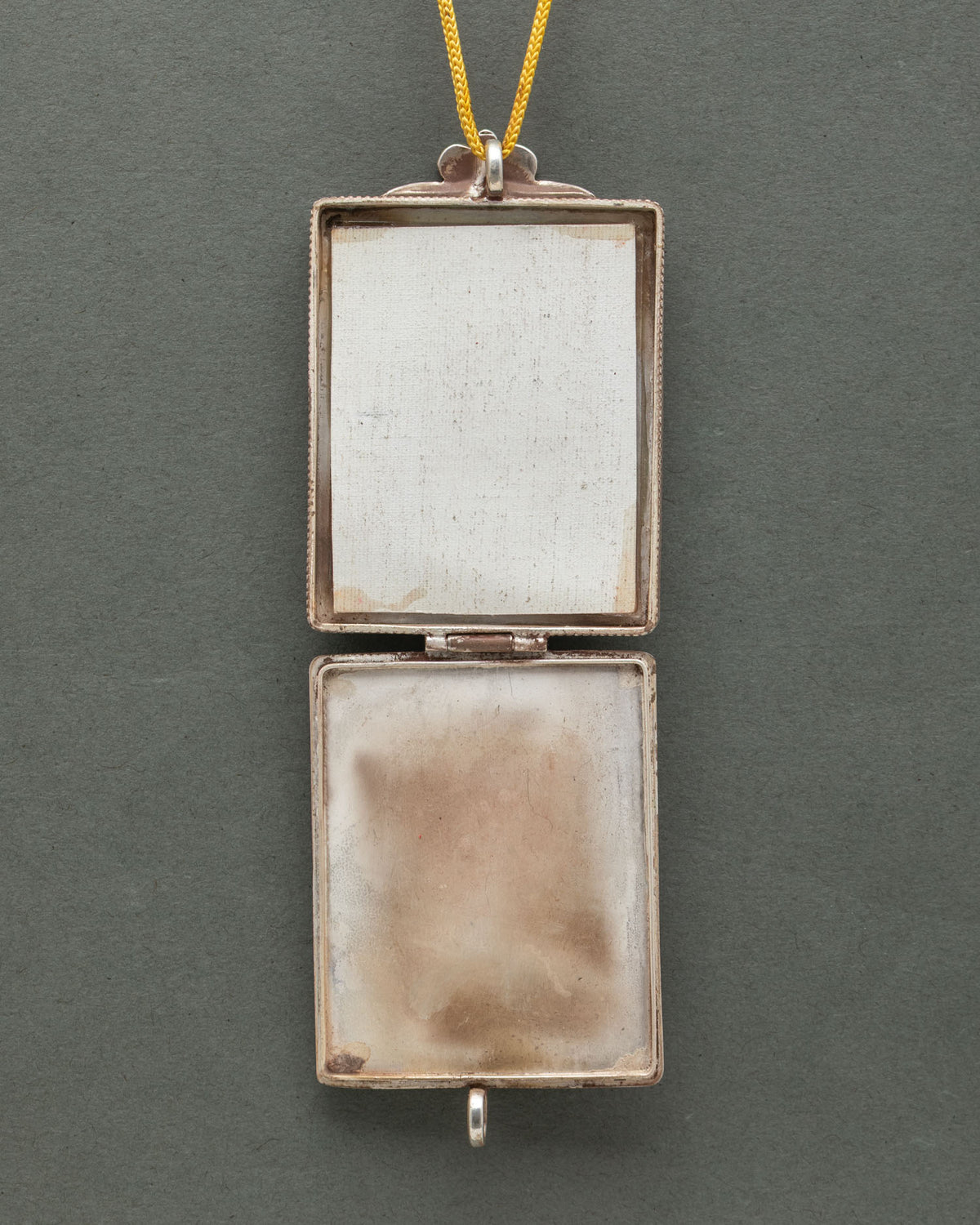 Locket (pure Sliver And Hand drawing)