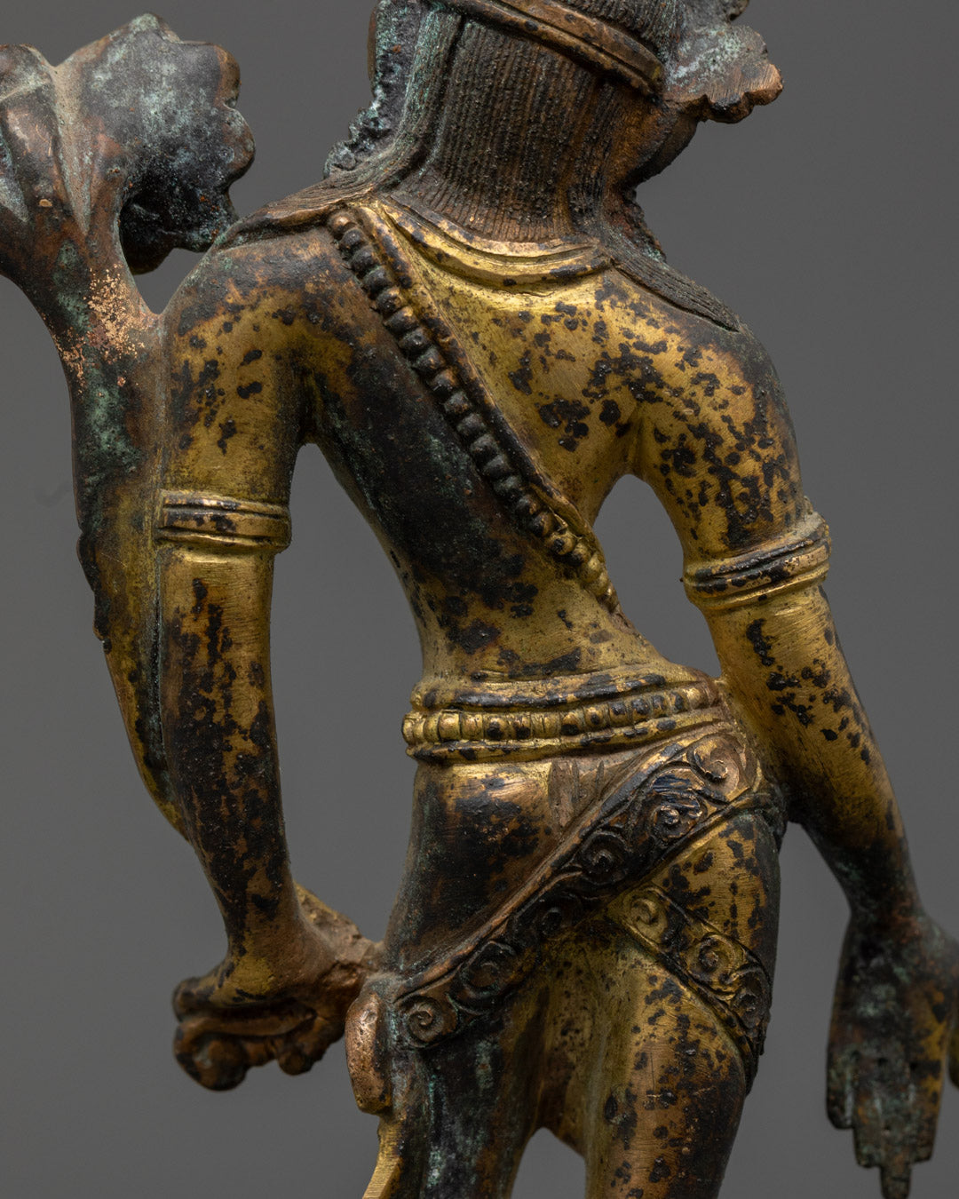 Sacred Lokeshvara Statue | Chenrezig Radiating Compassion
