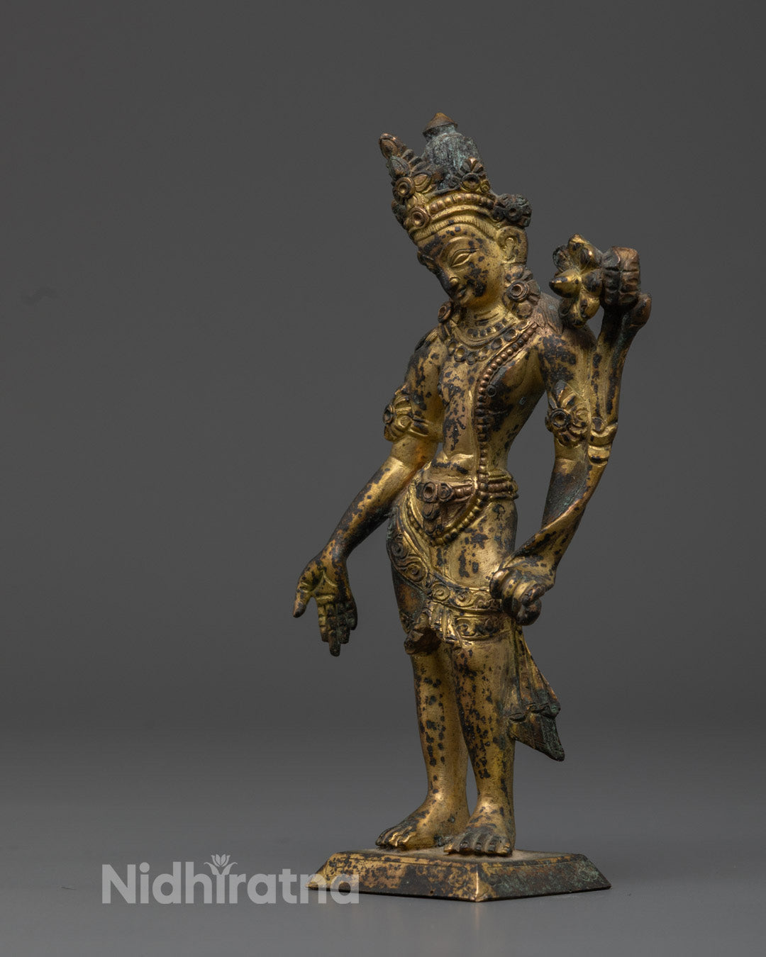 Sacred Lokeshvara Statue | Chenrezig Radiating Compassion