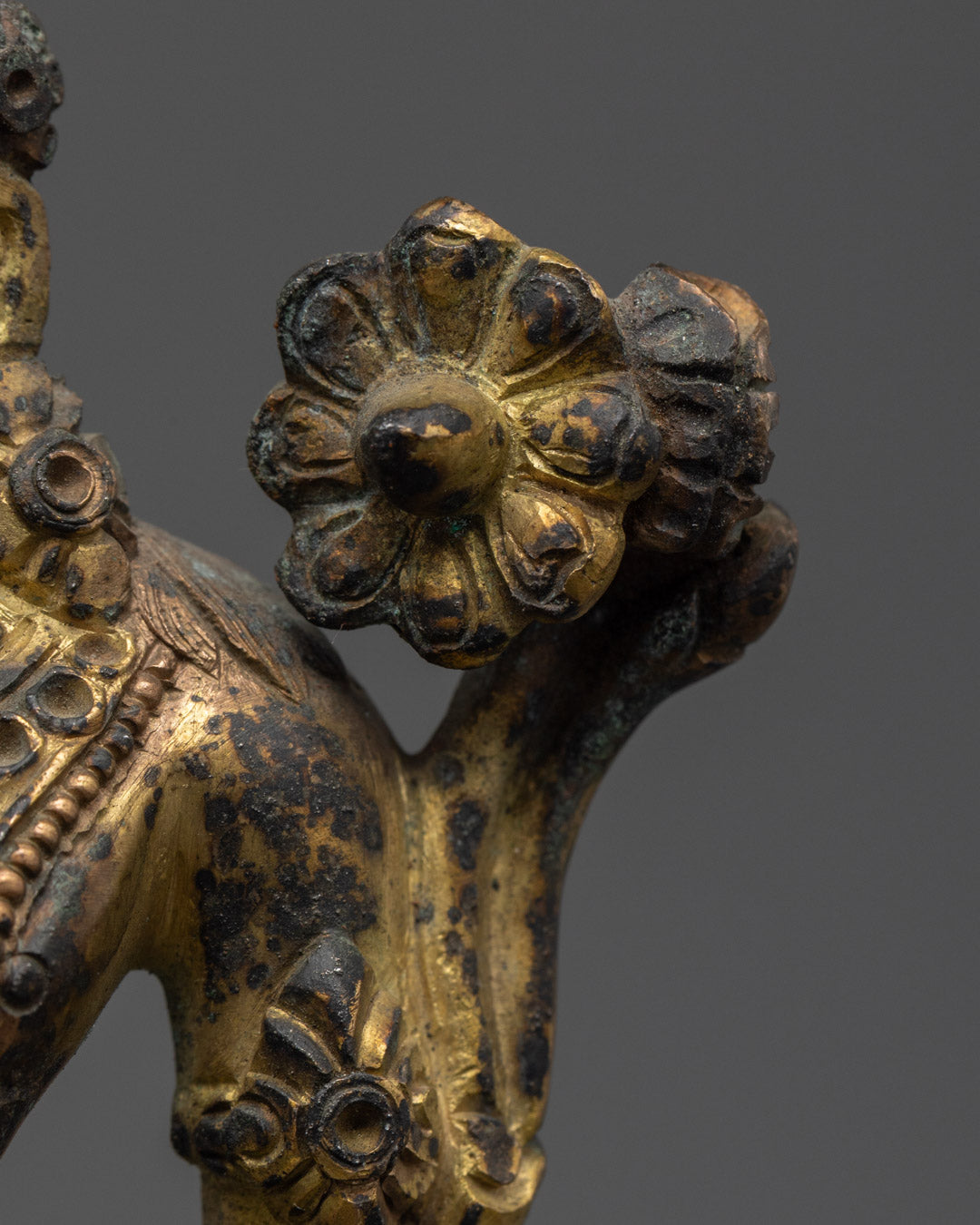 Sacred Lokeshvara Statue | Chenrezig Radiating Compassion