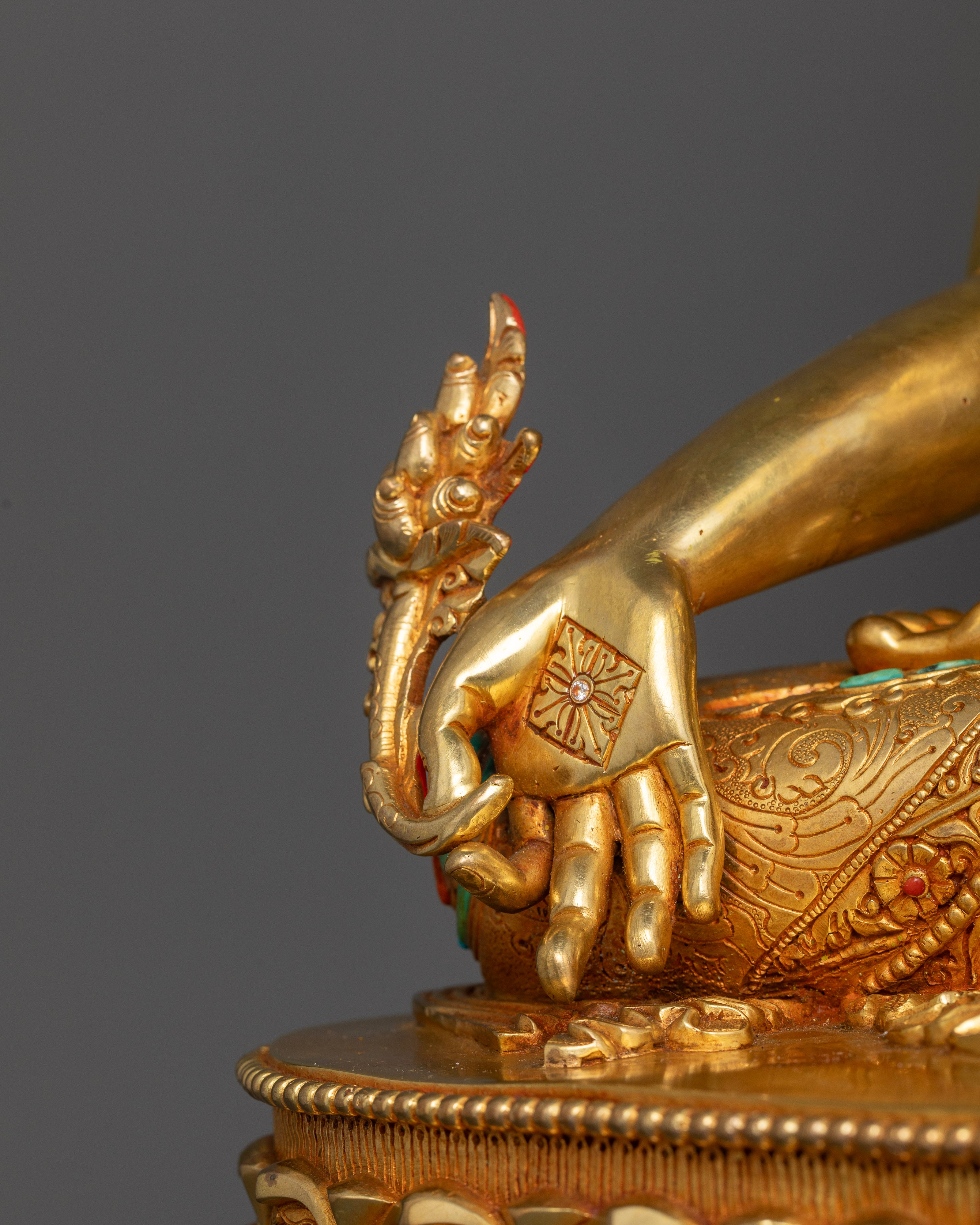 Sangye Menla: Healing with the Medicine Buddha