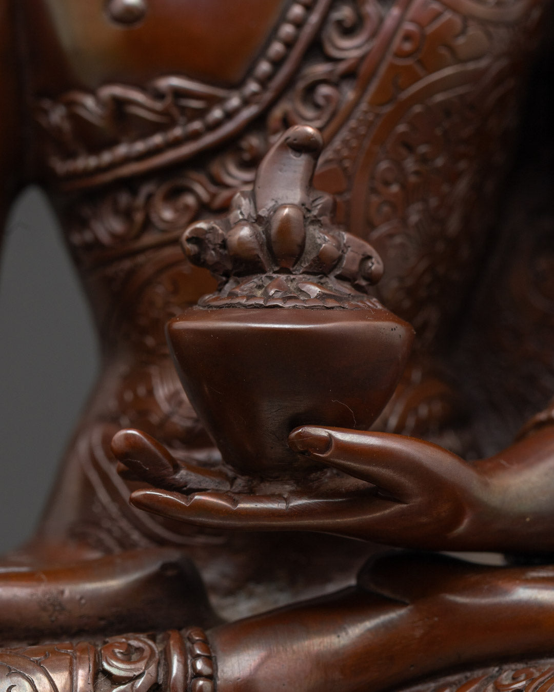 Oxidized Medicine Buddha Sculpture | Buddhist Meditation