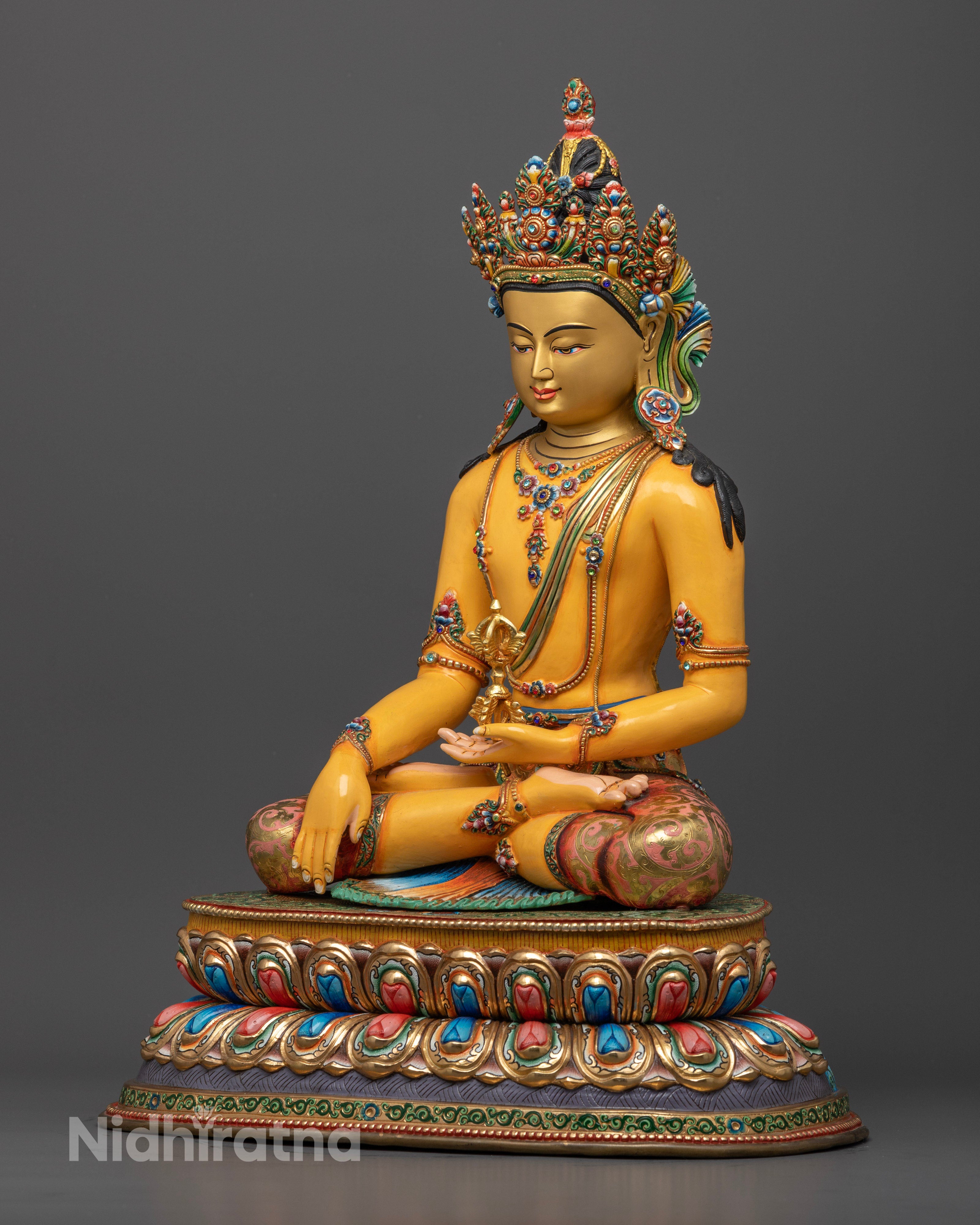 Mitrugpa: Buddhist Deity of Wisdom and Enlightenment