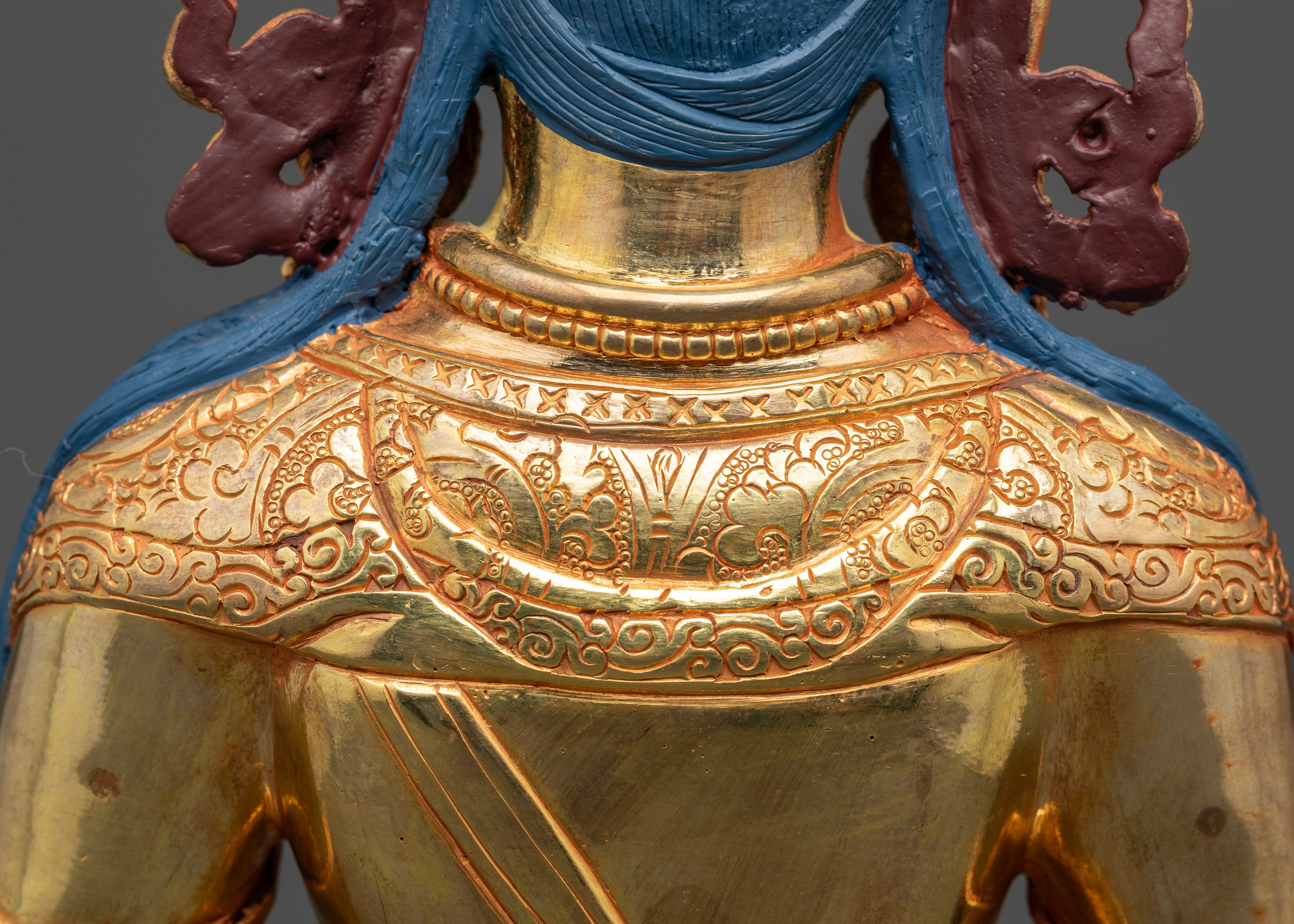 Gold Amitayus: The Buddha of Boundless Life and Serenity