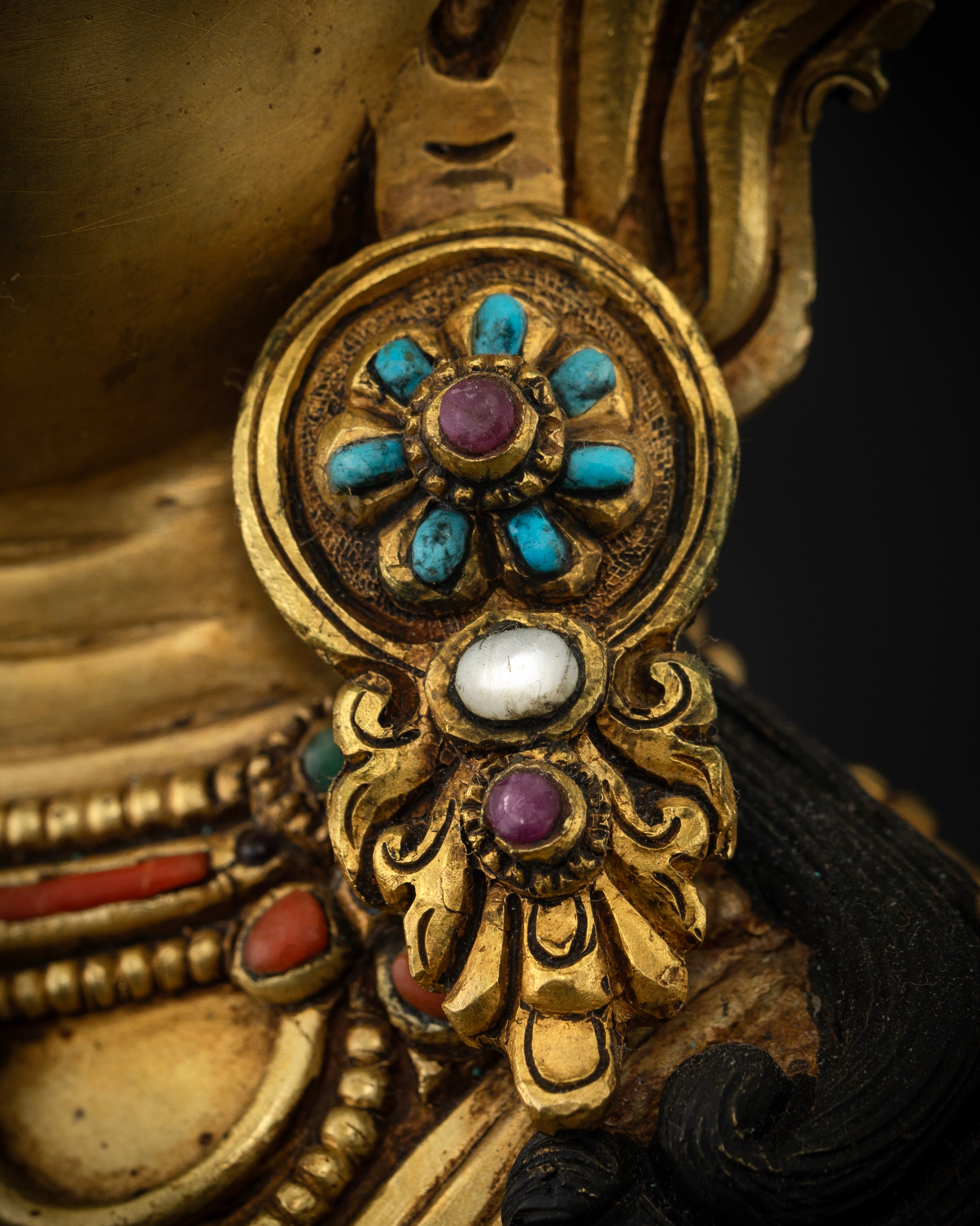 Manjushri: The Peaceful Avatar of Profound Insight