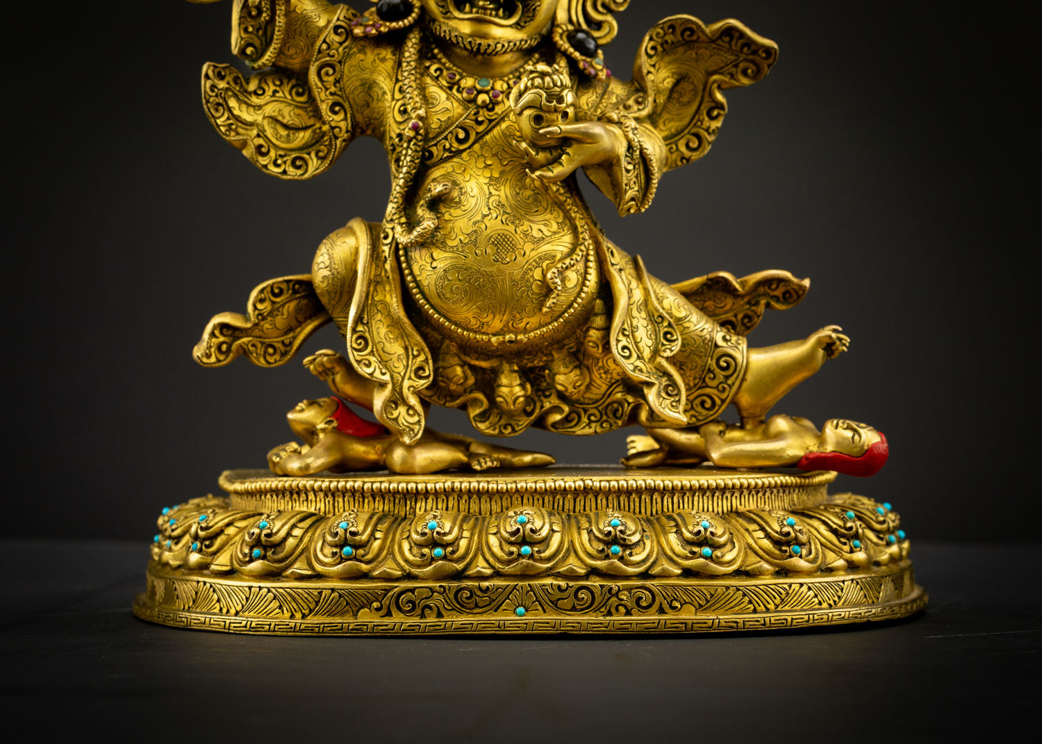 Mahakala Bernagchen Sculpture – Fierce Dharma Protector