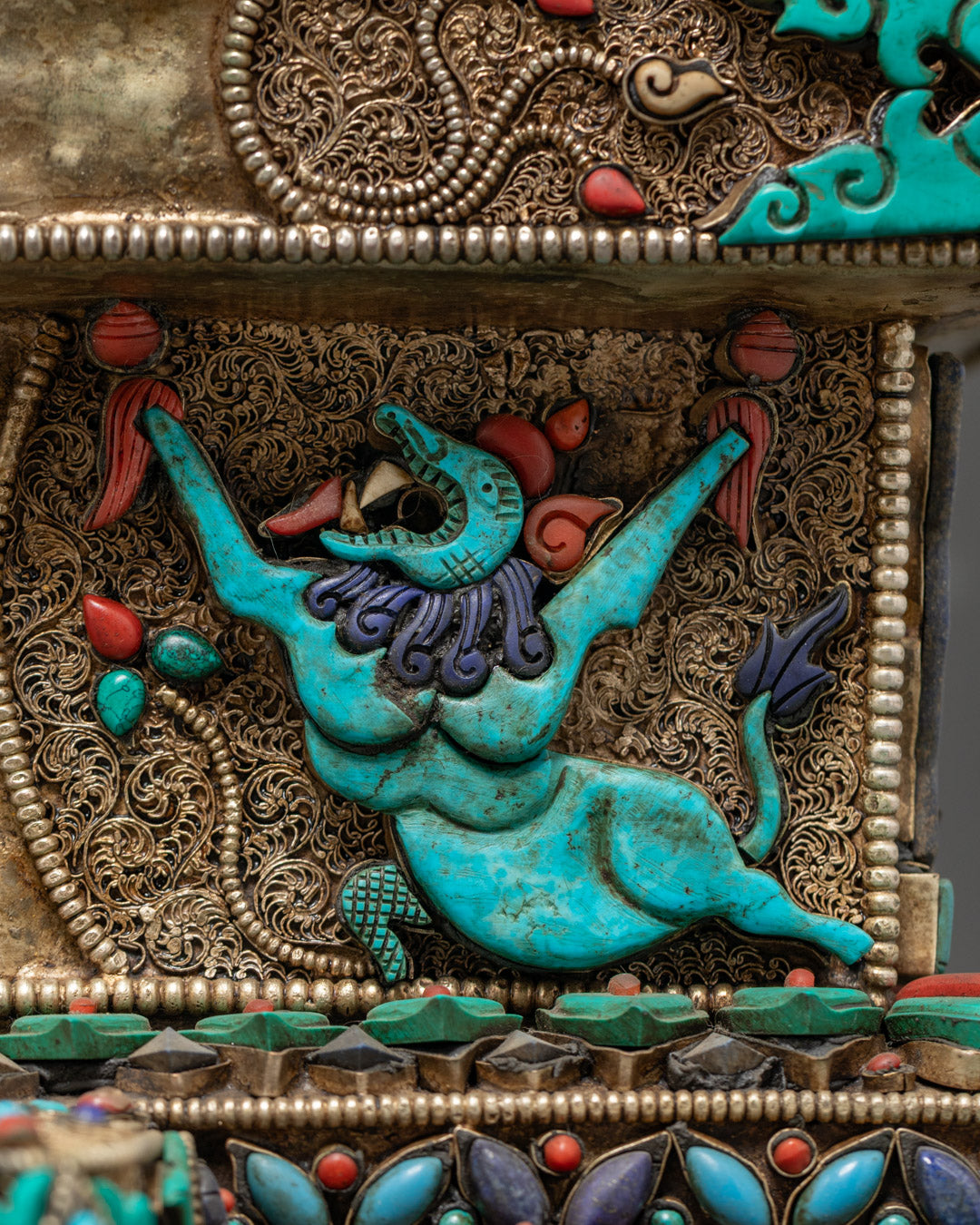 Gold Maitreya Buddha Statue | Future Buddha Sculpture