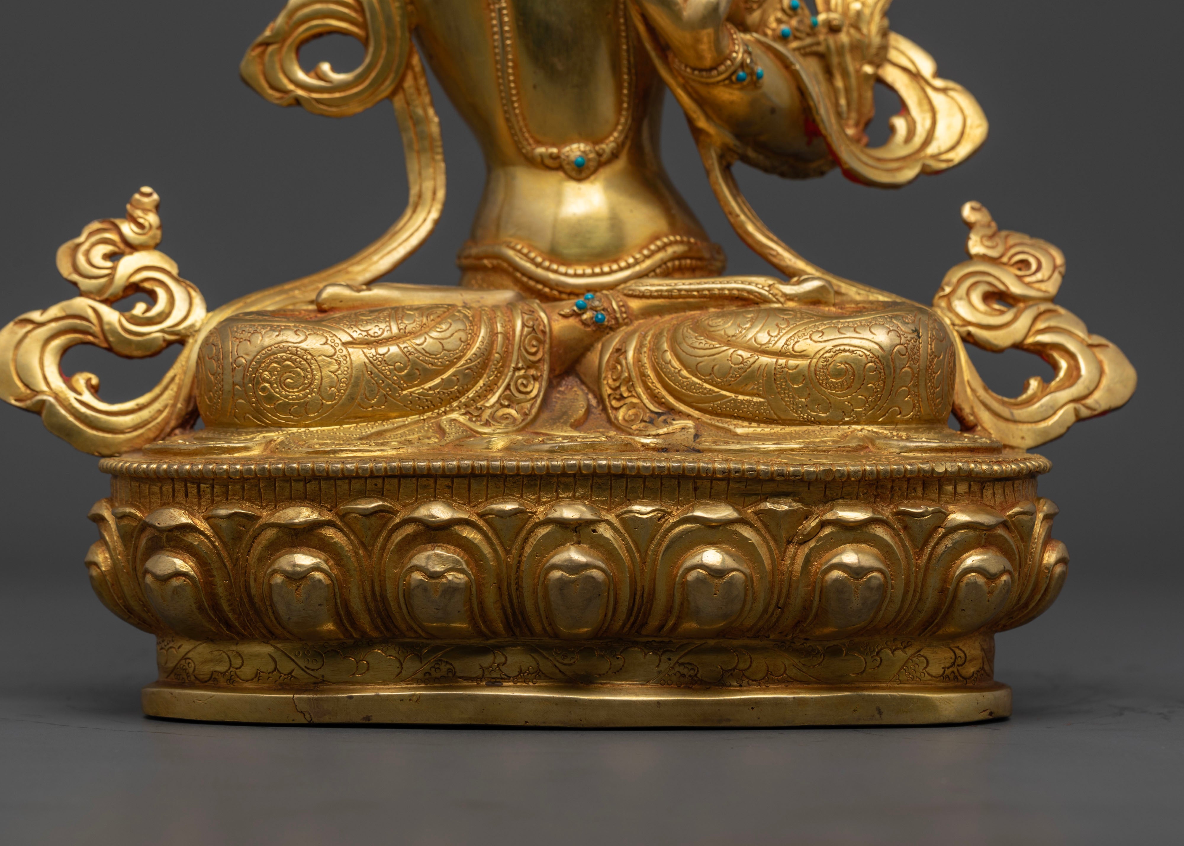 Manjughosha Mantra with This Stunning Manjushri Statue