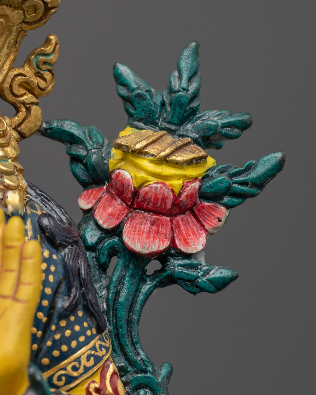 Yellow-Hued Manjushri Statue | Coloured Tibetan Artwork