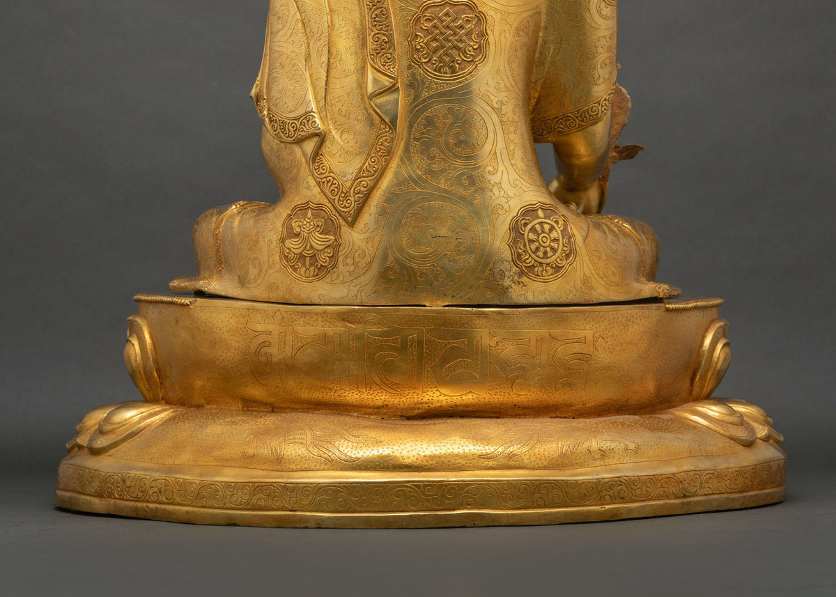 Medicine Buddha Statue