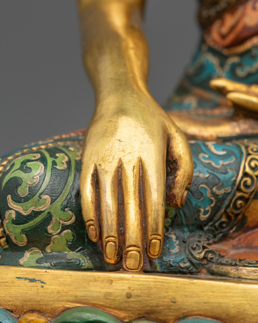 Sacred Yellow Shakyamuni Buddha Statue | Traditional Artwork