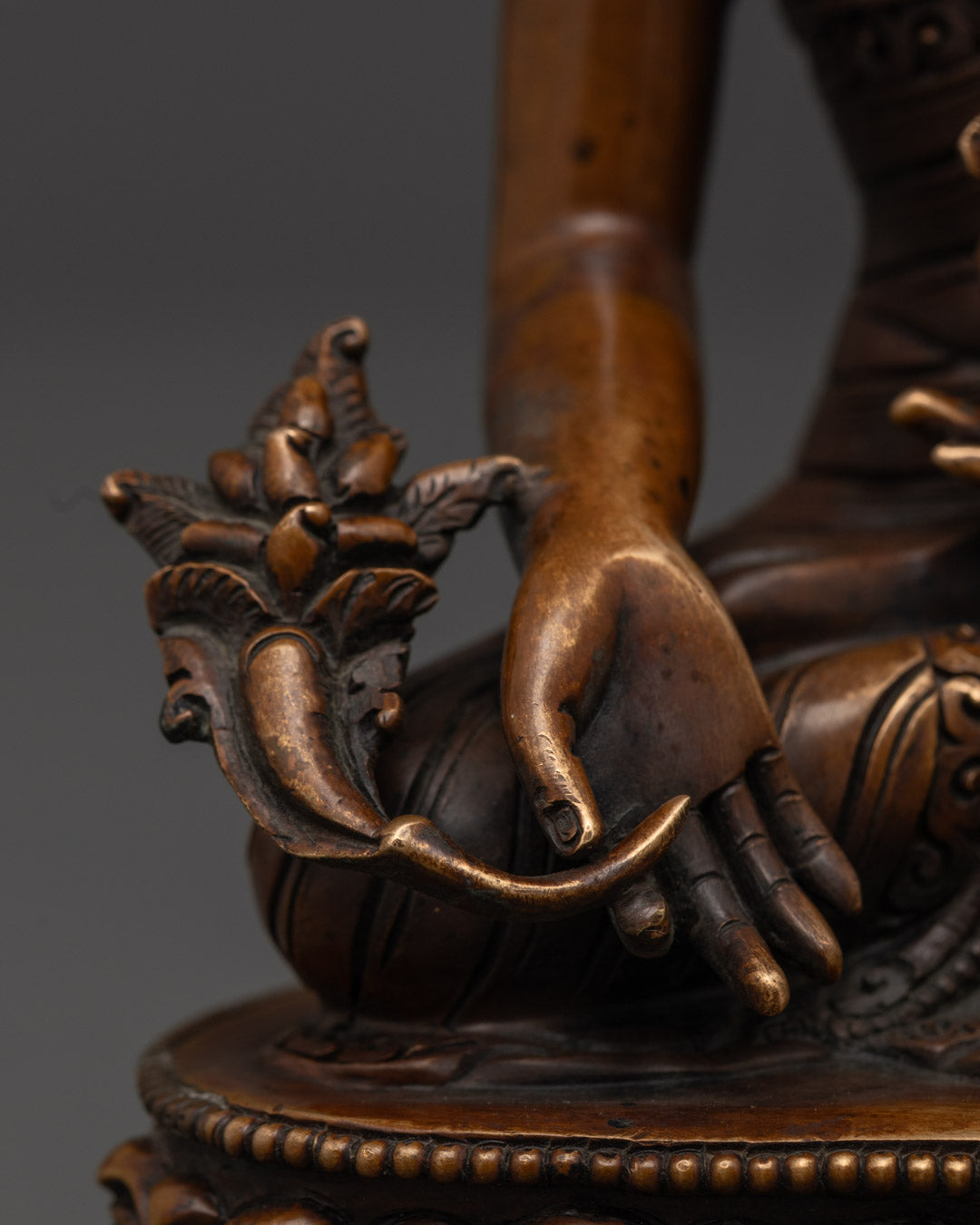 Medicine Buddha Statue – Healing Mantra for Spiritual Wellness