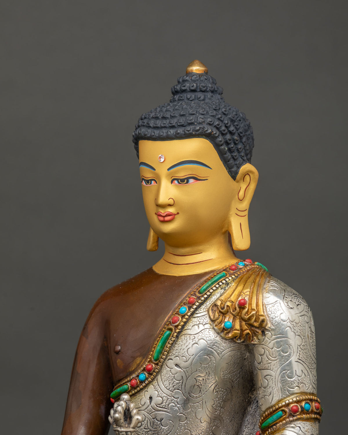 Mitrugpa Statue
