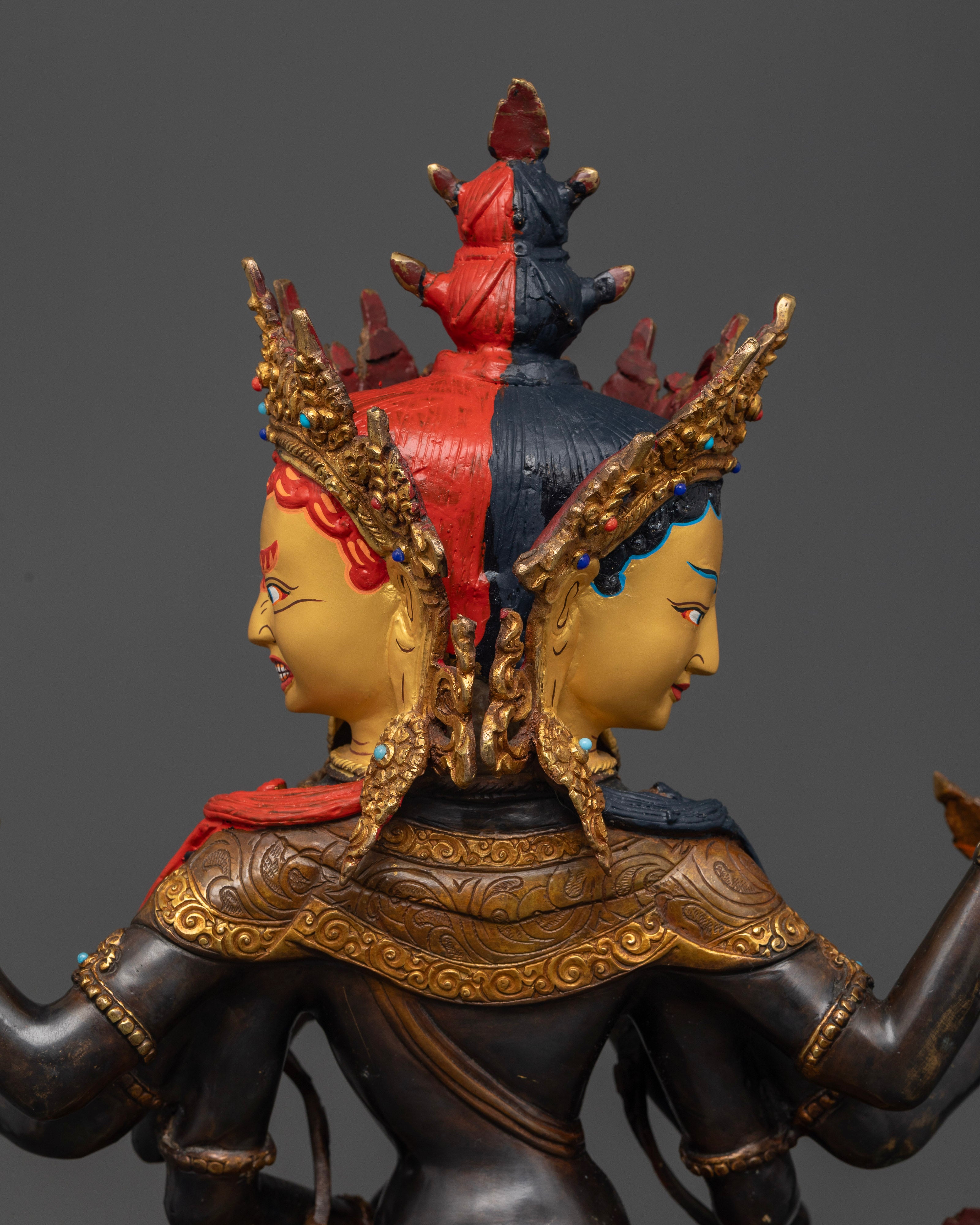 Namgyalma: The Golden-Faced Protector of Timeless Triumph