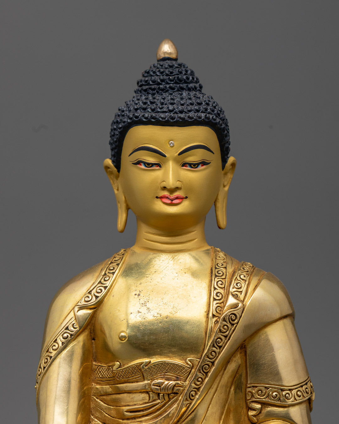 Nepalese artisan-crafted Shakyamuni Buddha Statue—Symbol of enlightenment and spiritual awakening, adorned with fire-gilded gold and a 24-karat gold-coated face.