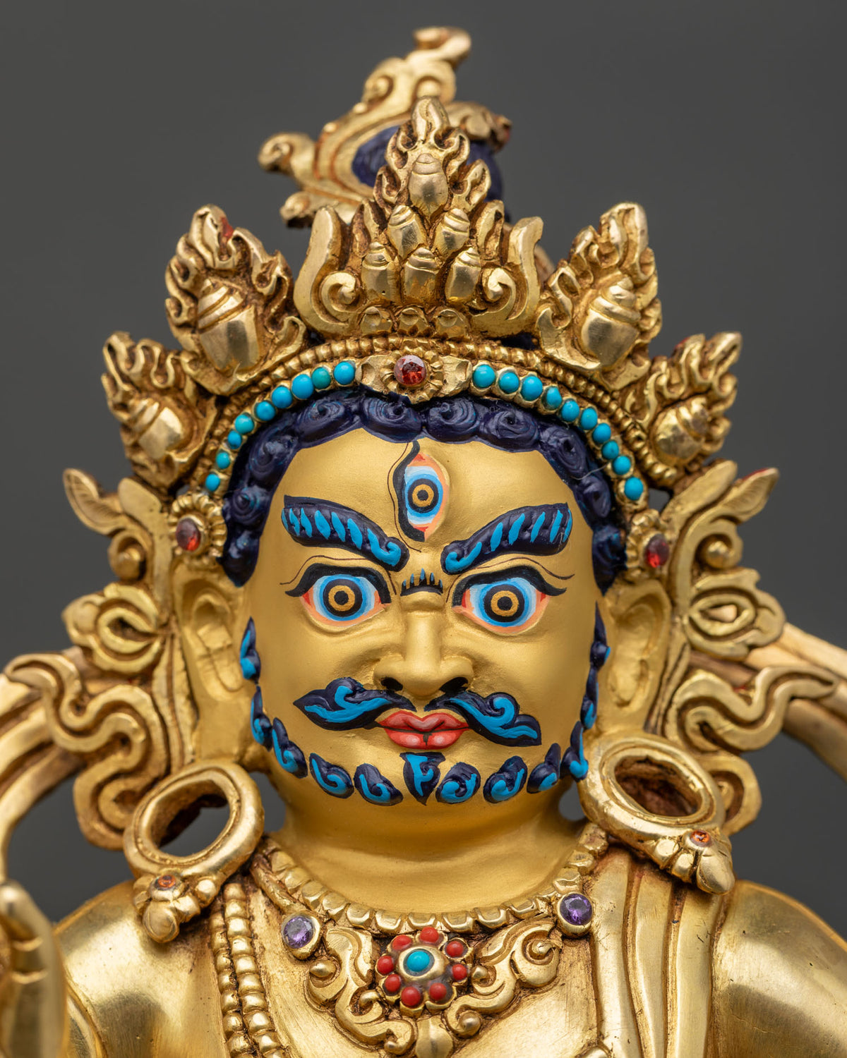 Nmotoshe Statue