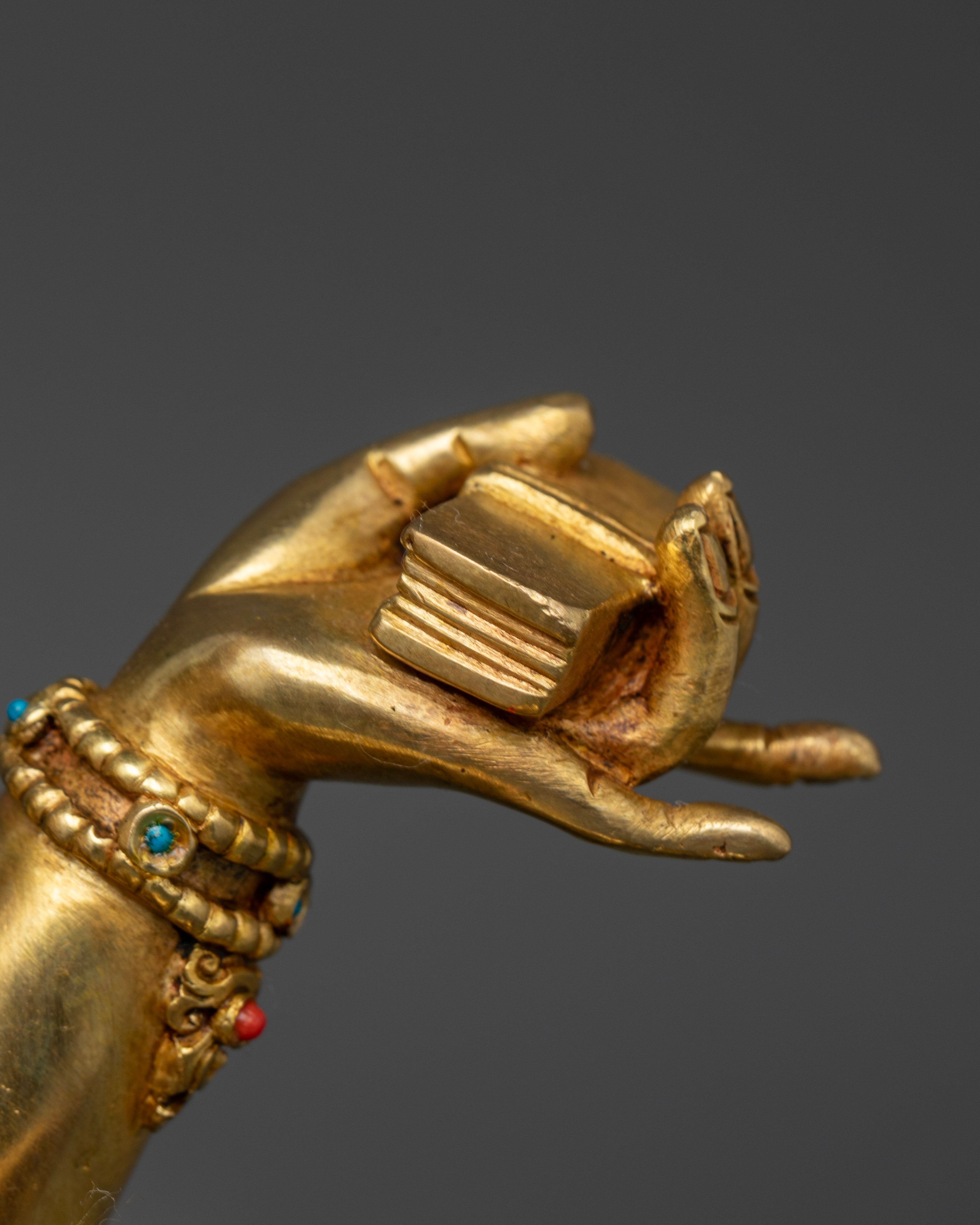 Prajna Paramita Statue: The Perfect Gift of Enlightenment