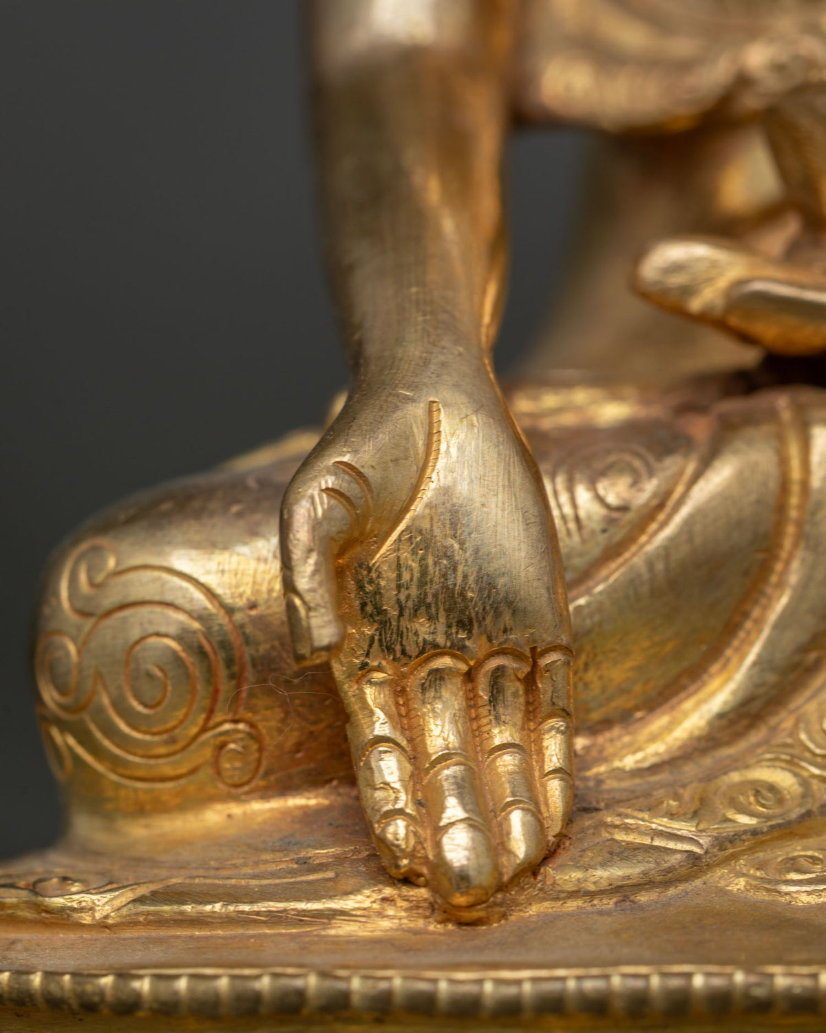 Ratnasamvara Buddha Statue