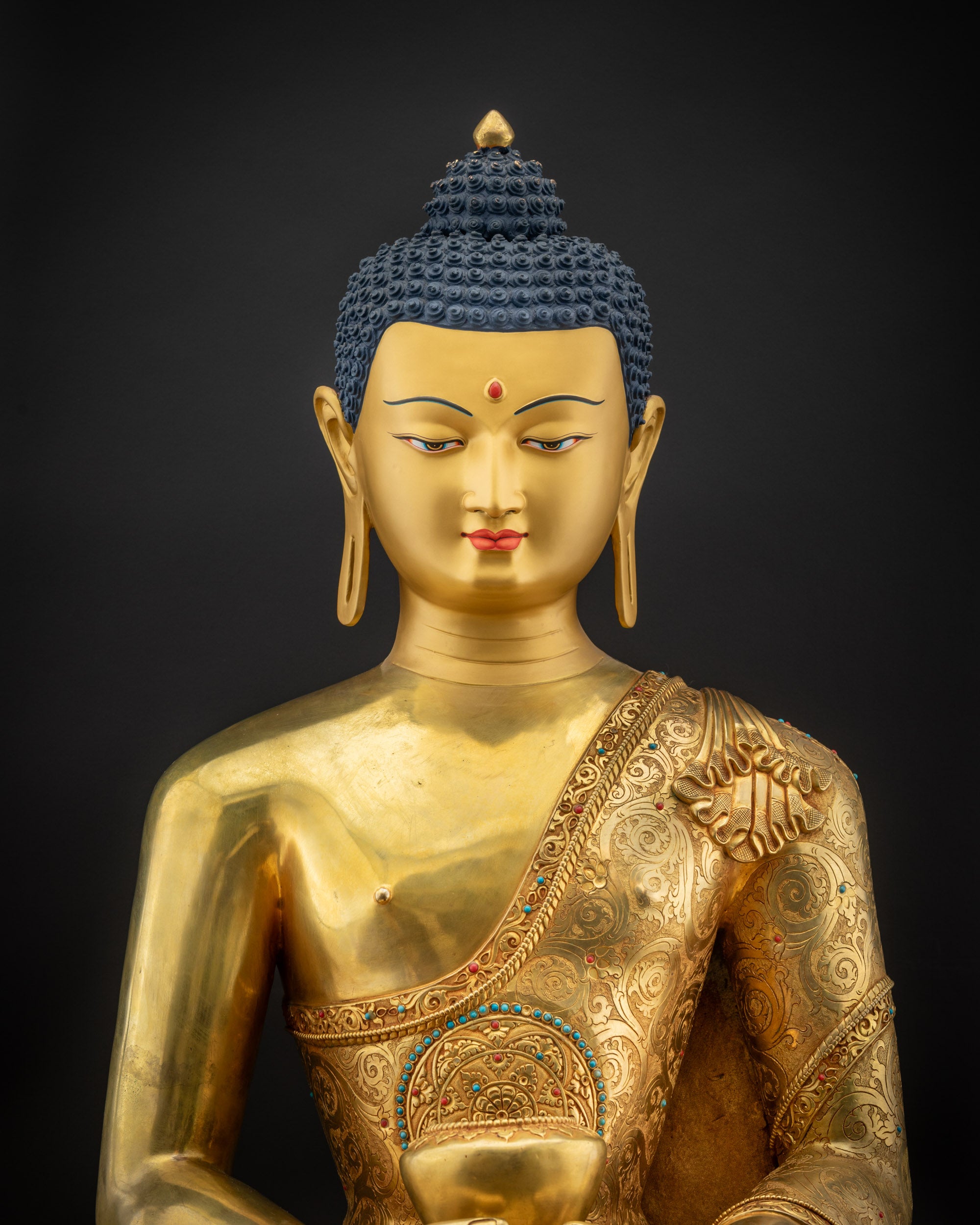 Regular close up Amitabha Buddha handcrafted Pure Land Buddha statue