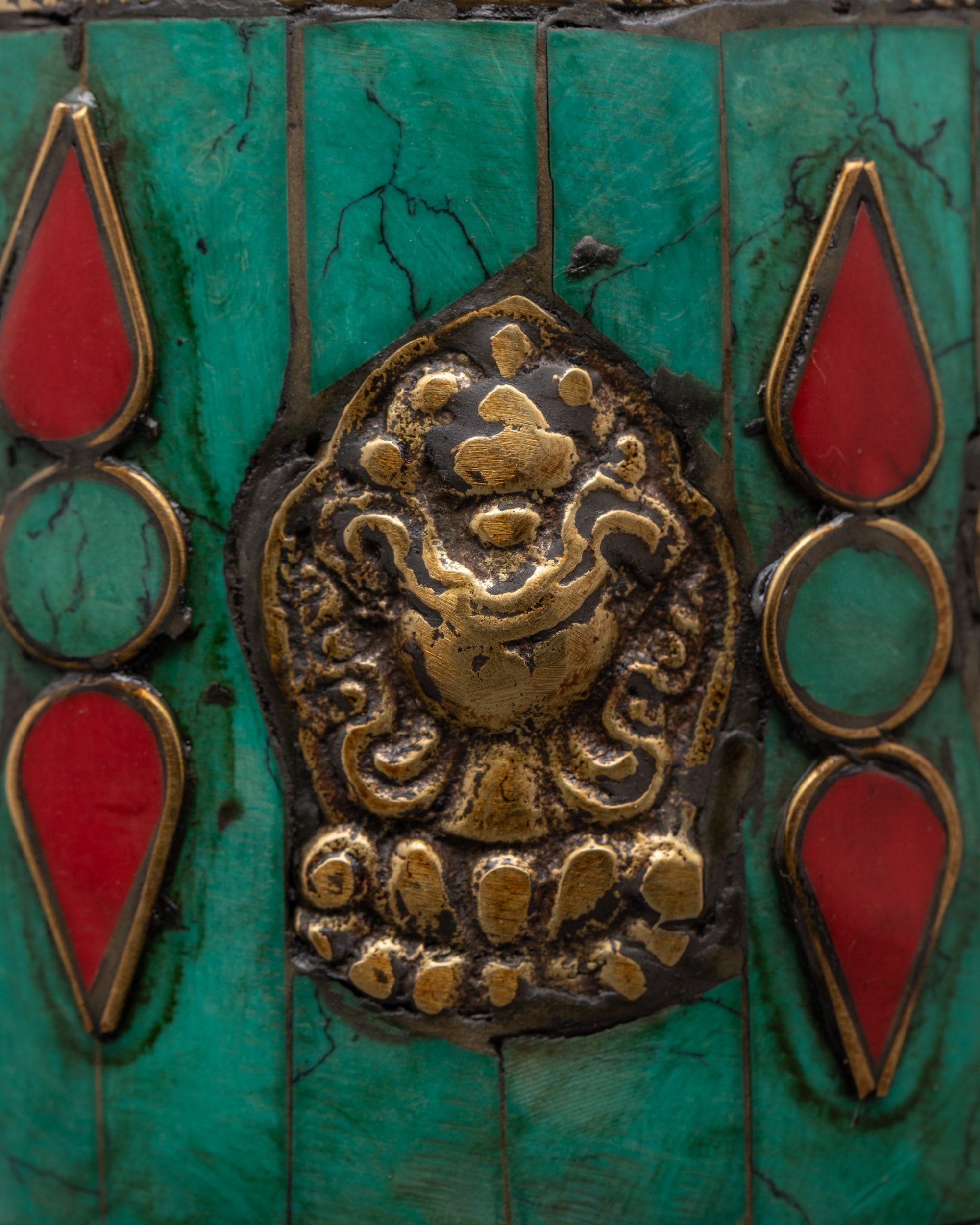 Auspicious Prayer Wheel | Himalayan Buddhist Ritual Wheel