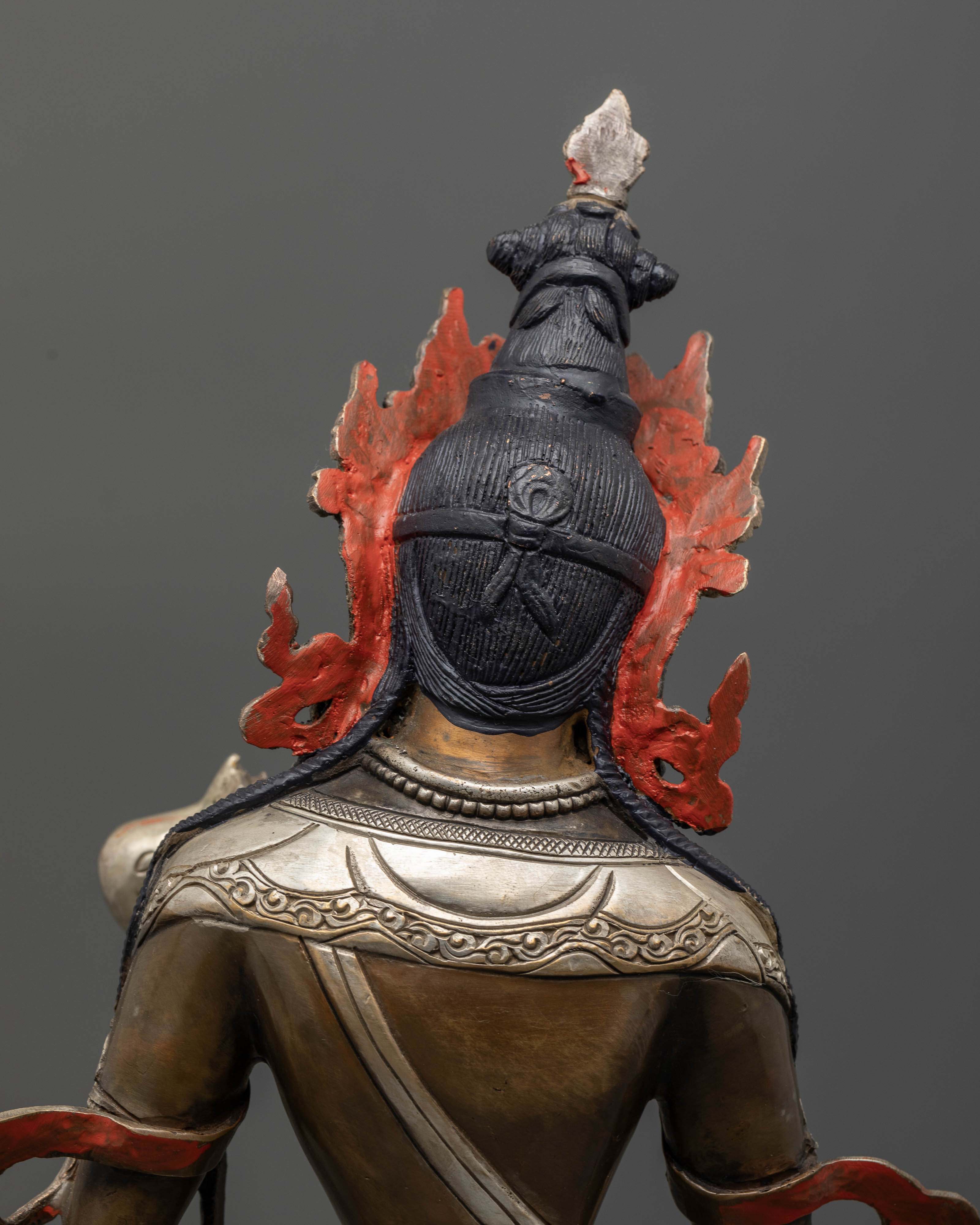 Elegant Oxidized Saraswati Statue: Crafted for Wisdom And Artistic Flourishing