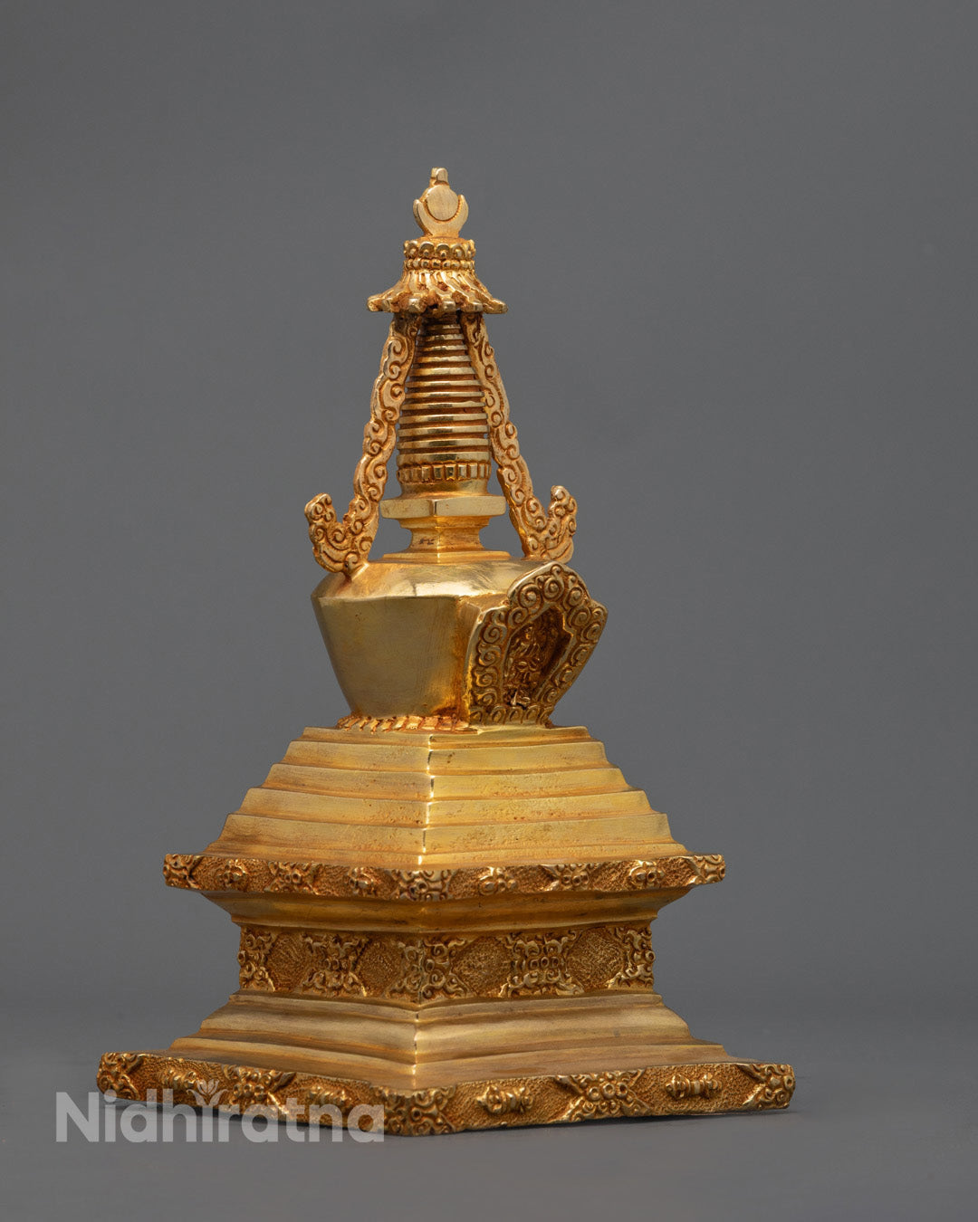 Sacred Tibetan Buddha Stupa for Shrine