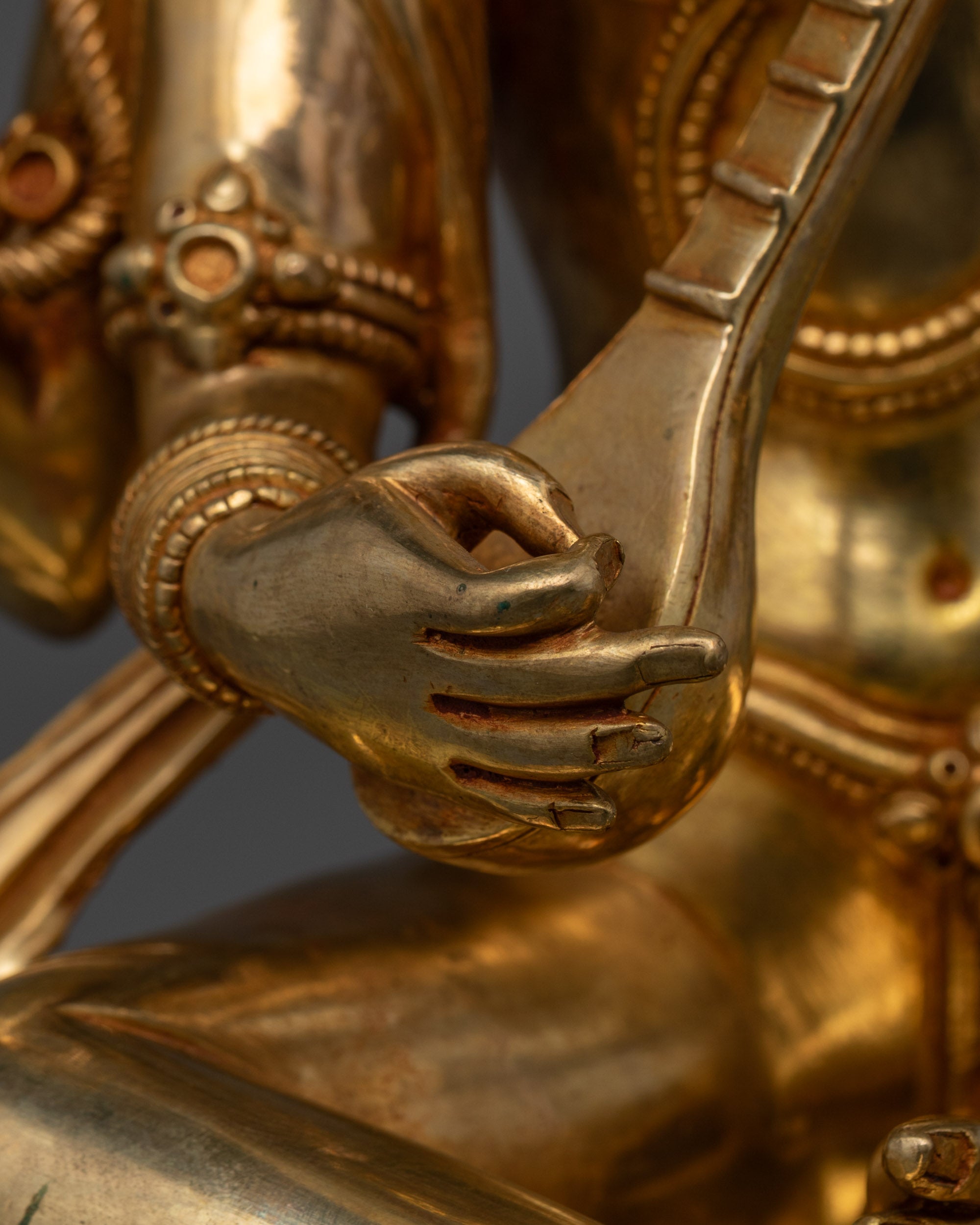 Beautiful Saraswati Maa Statue | Handcrafted Symbol of Creativity