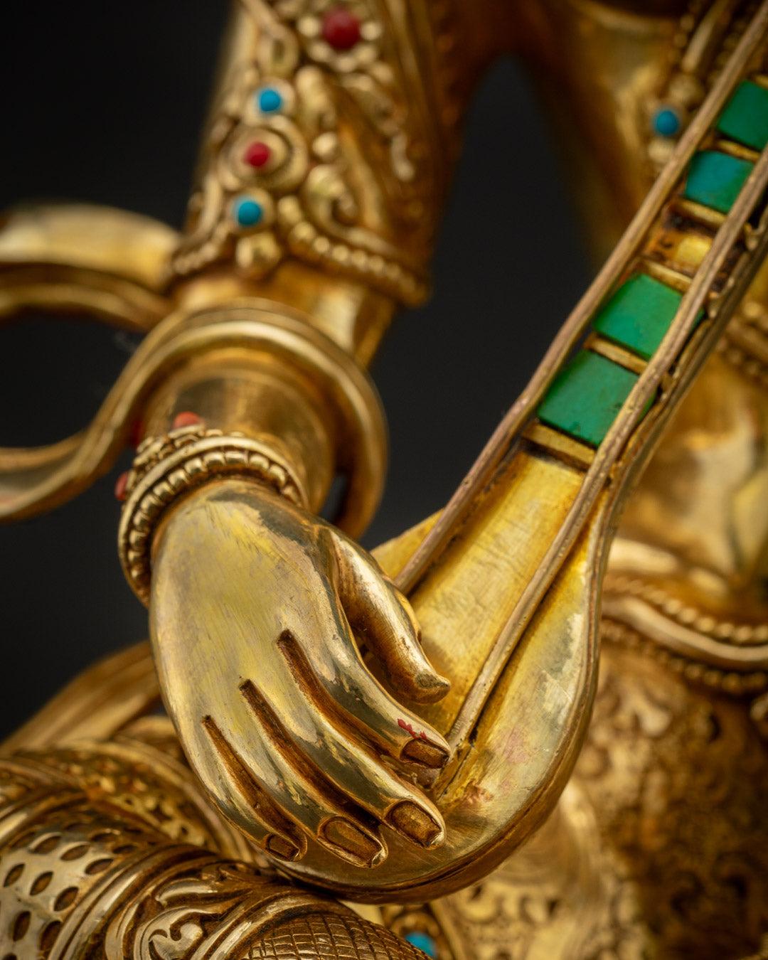 Saraswati Statue | Sacred Goddess of Knowledge