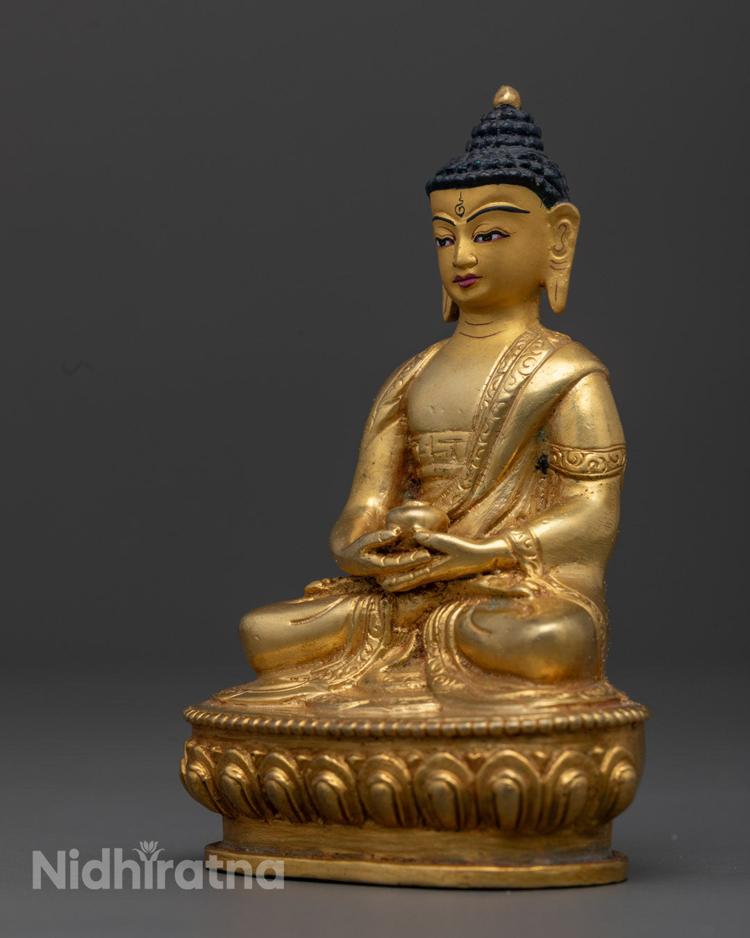 Amitabha Buddha Statue | Spiritual Symbol of Compassion
