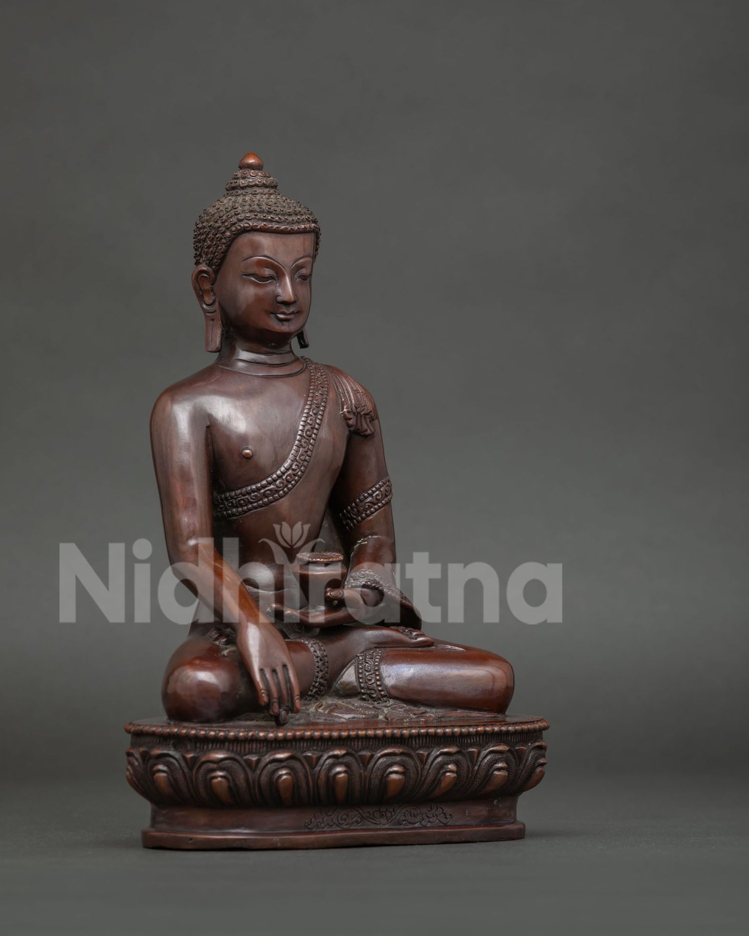 Shakyamuni Buddha Statue