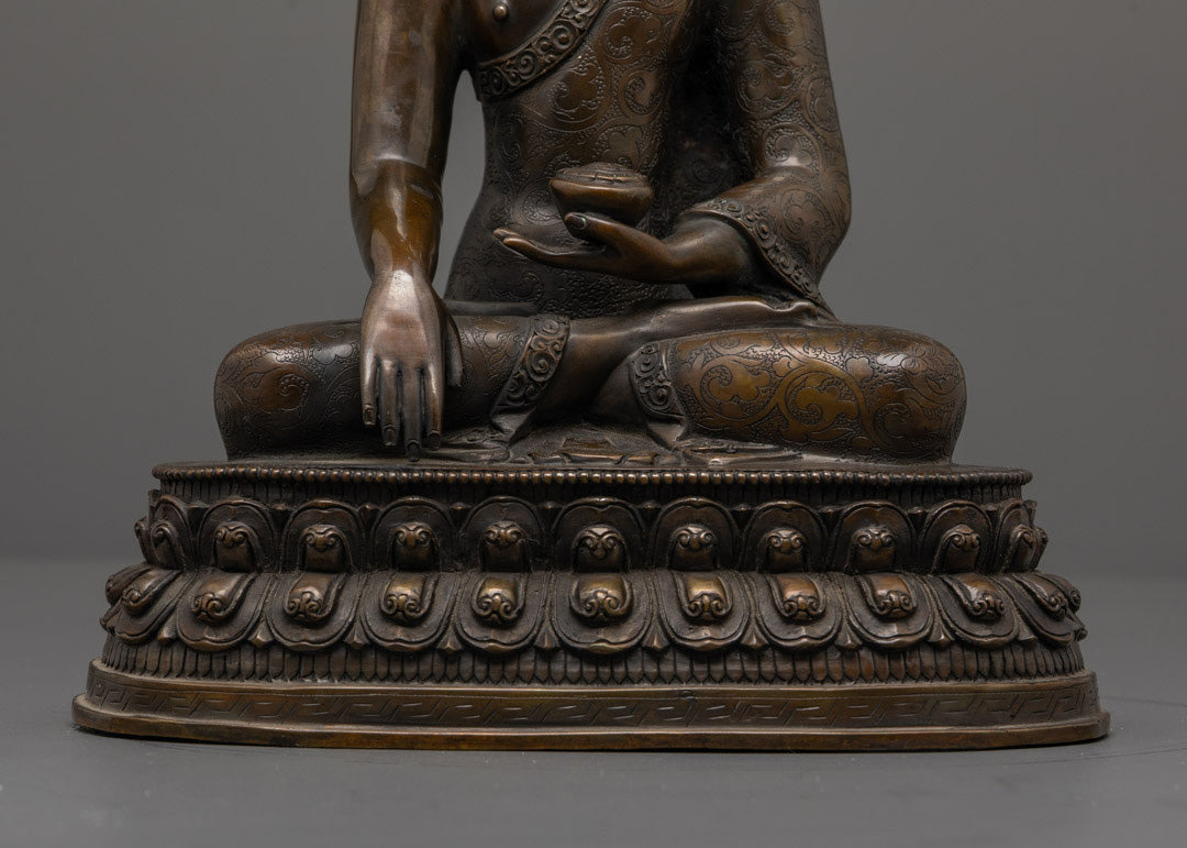Buy Crowned Buddha Shakyamuni Statues | Handmade Sacred Art