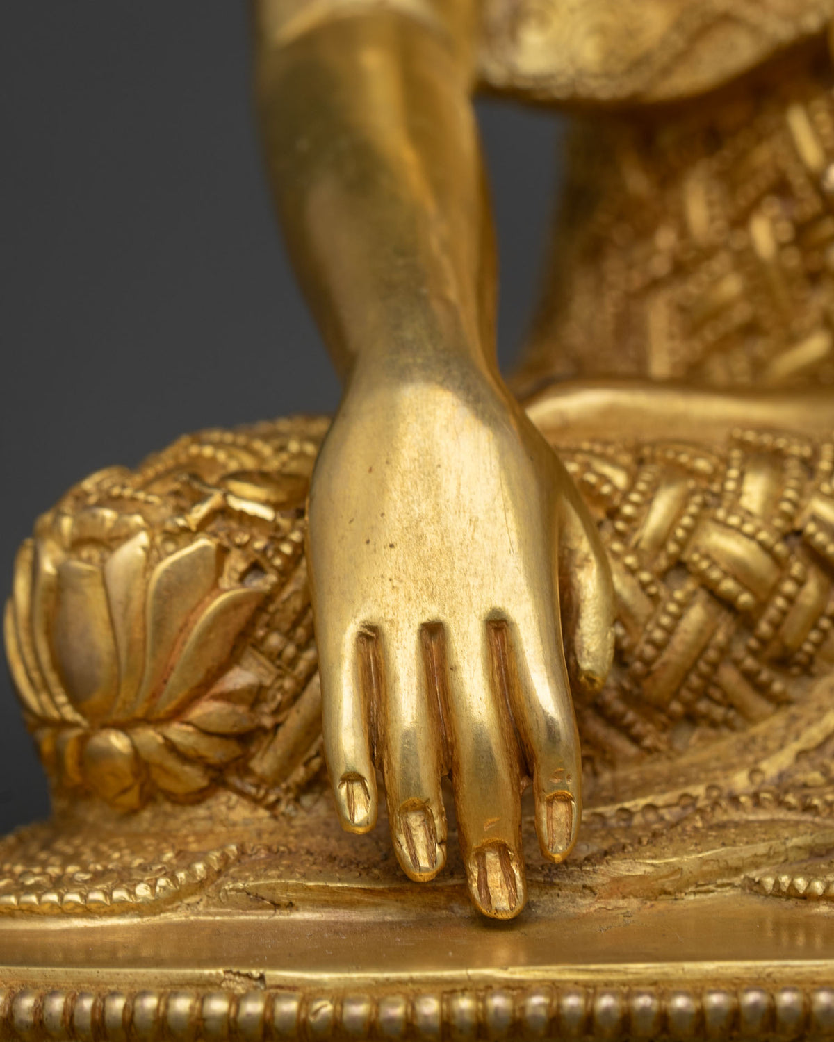 Hand-Carved Shakyamuni Buddha Figurine | Meditation Room Decor