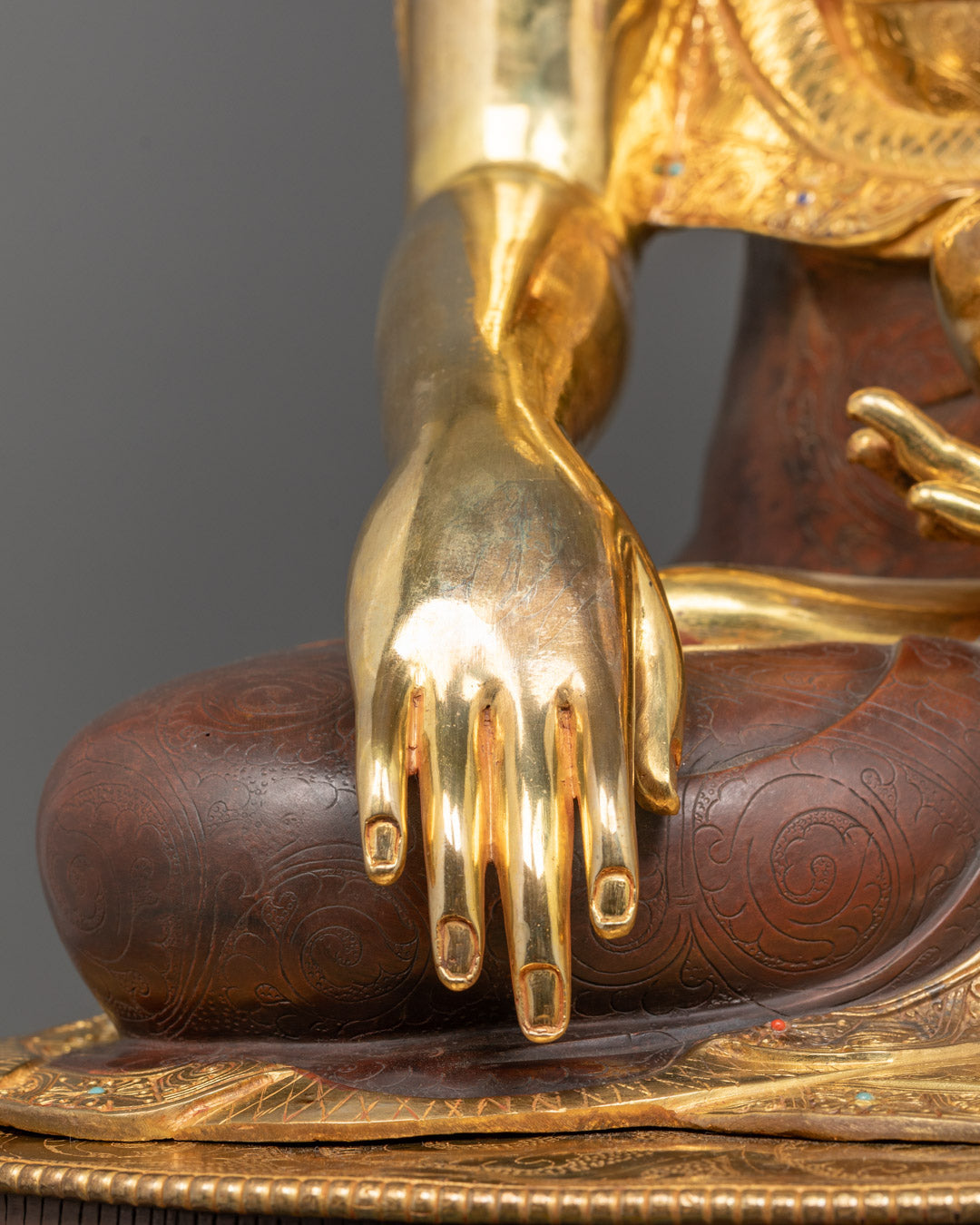 Buy Shakyamuni Buddha Statue | The Enlightened One Sculpture