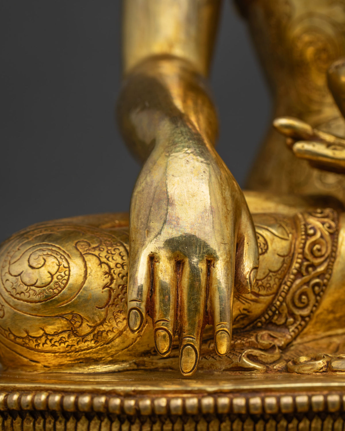 Shakyamuni Buddha Copper Statue | Exquisitely Handcrafted In Nepal