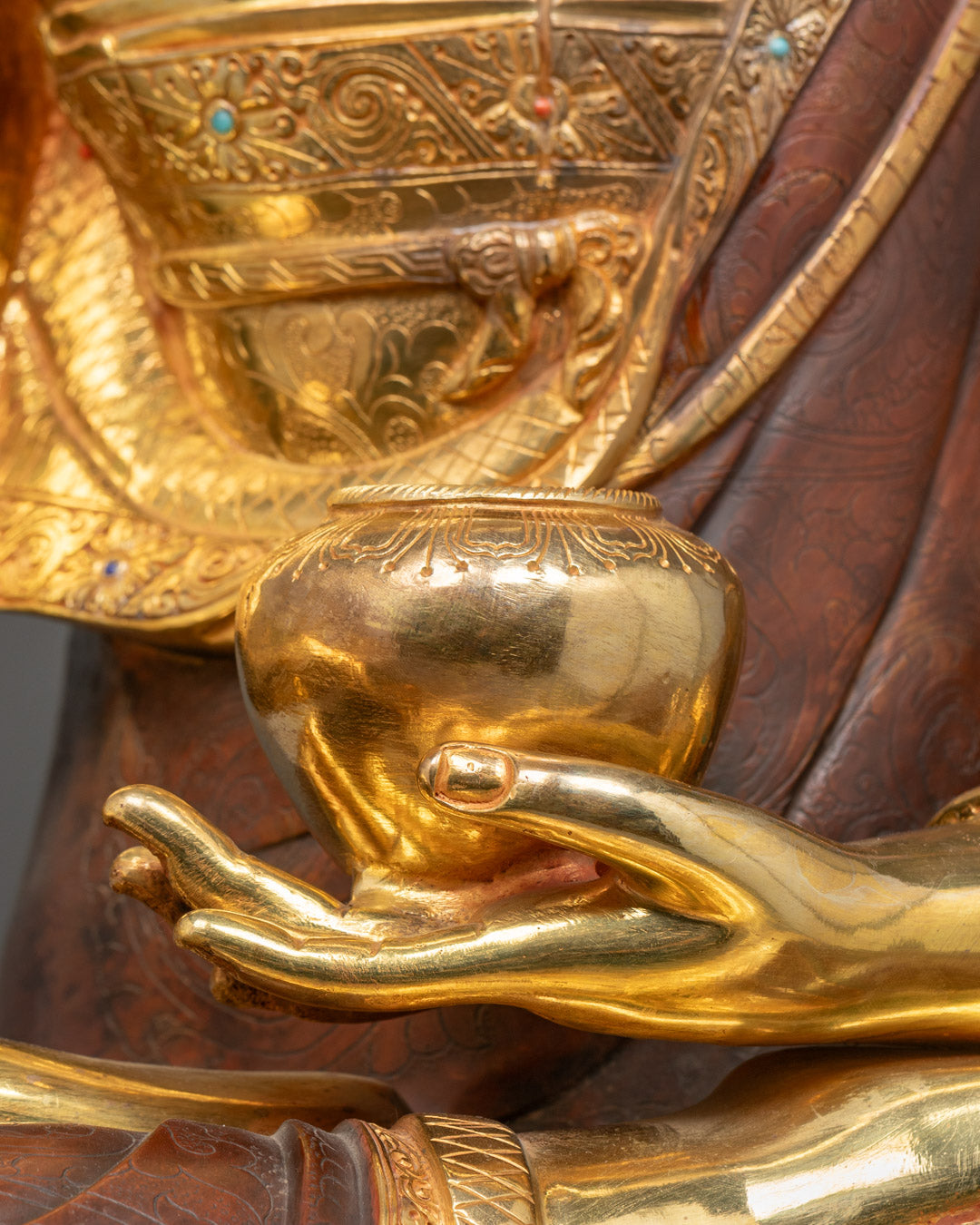 Buy Shakyamuni Buddha Statue | The Enlightened One Sculpture