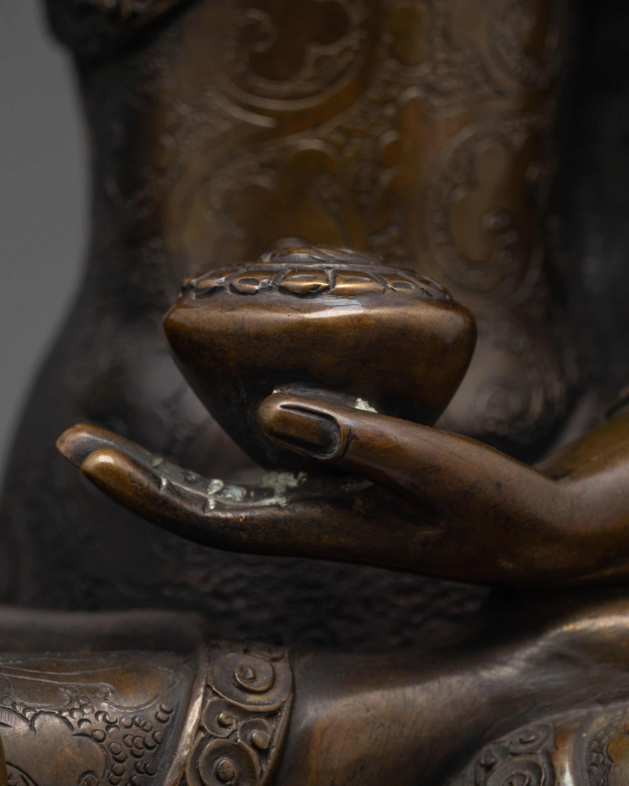 Buy Oxidized Shakyamuni Buddha Statue | Timeless Buddhist Sculpture