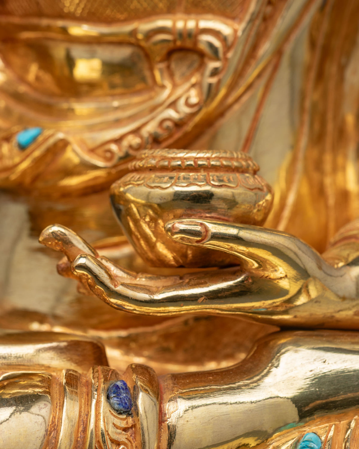 Shakyamuni Buddha Statue | Gold Gilded Copper Buddhist Artwork
