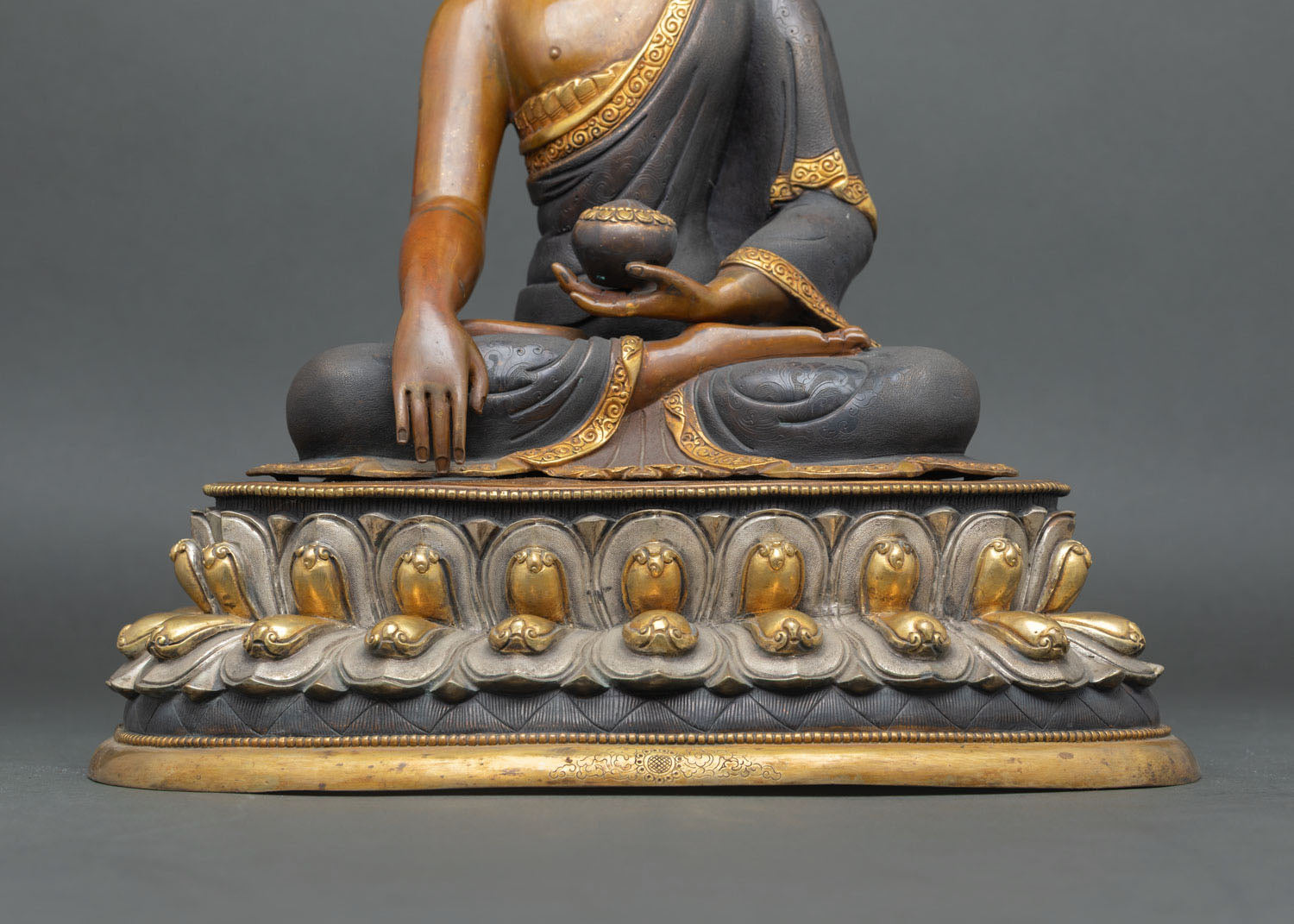 Buddha Copper Statue | Handmade Buddhist Artwork Nepal