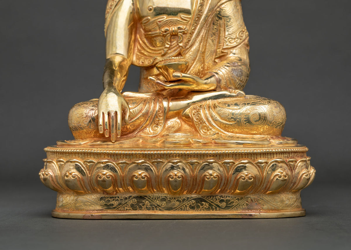 Shakyamuni Buddha Statue | Symbol of Wisdom and Enlightenment