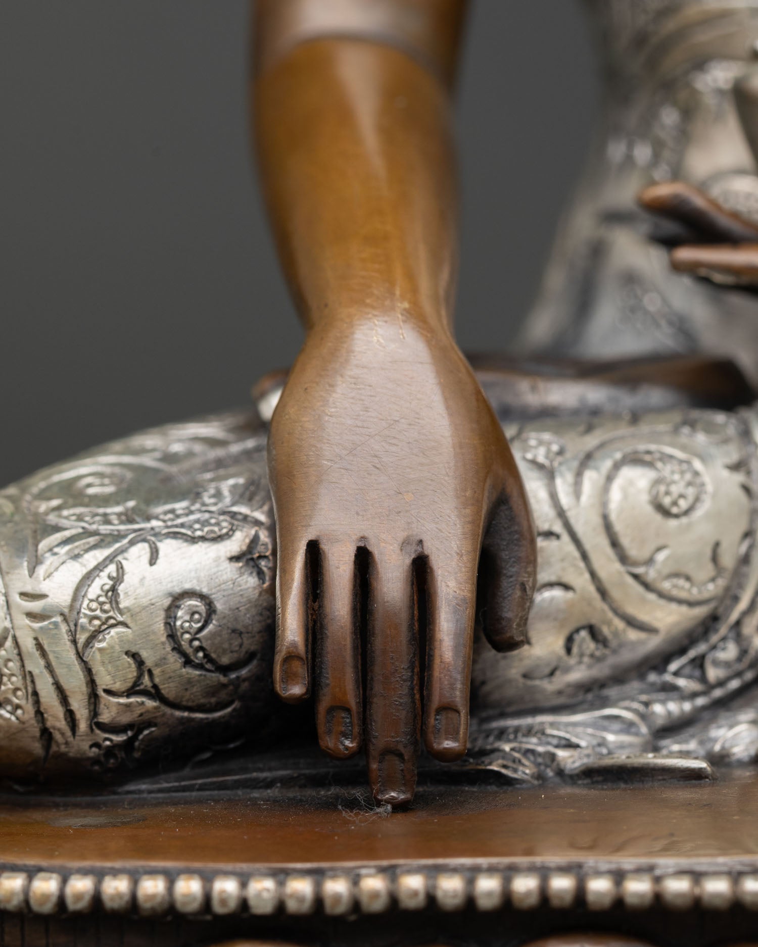 Buddha Shakyamuni Statue – Spiritual Decor from Nepal