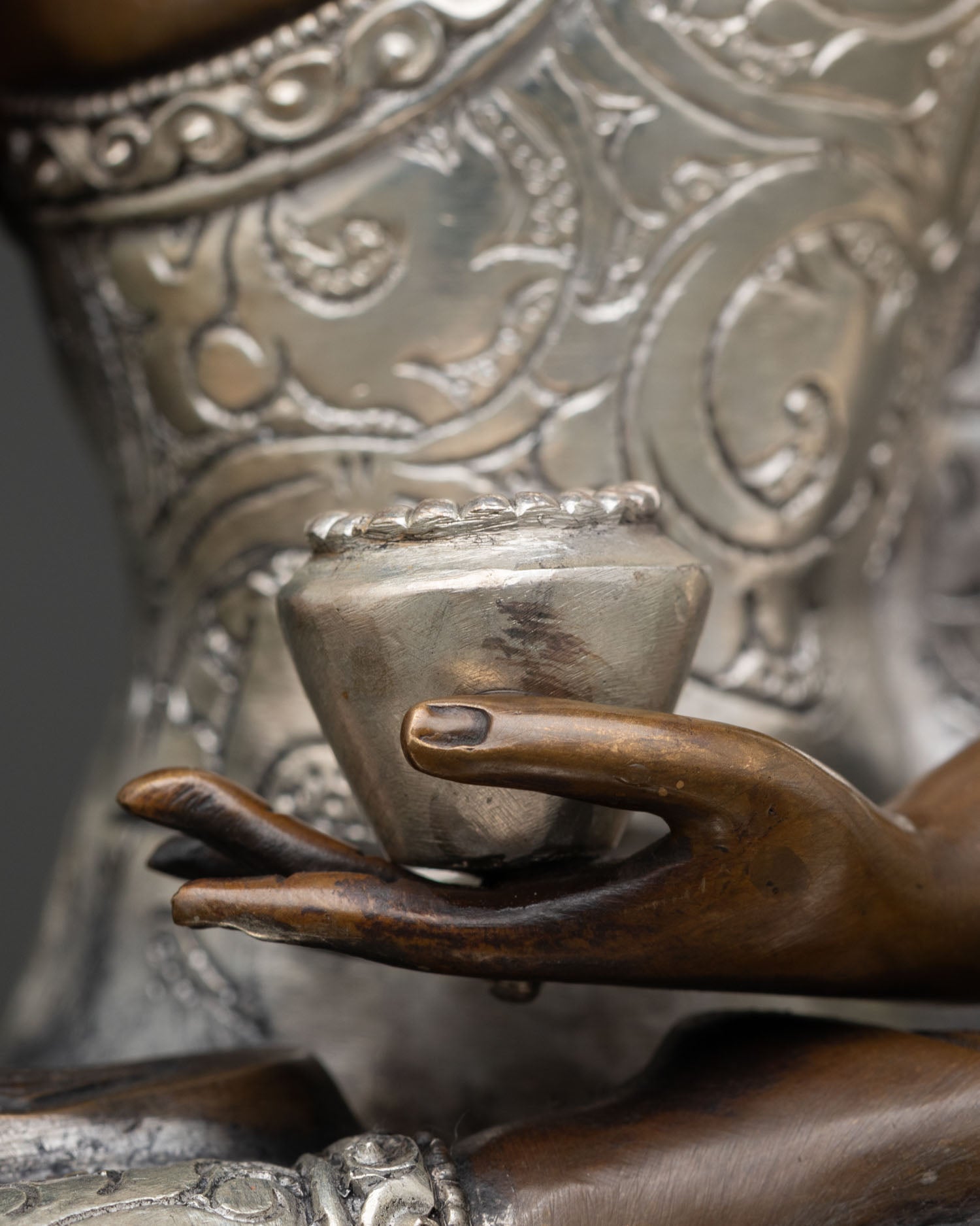 Buddha Shakyamuni Statue – Spiritual Decor from Nepal
