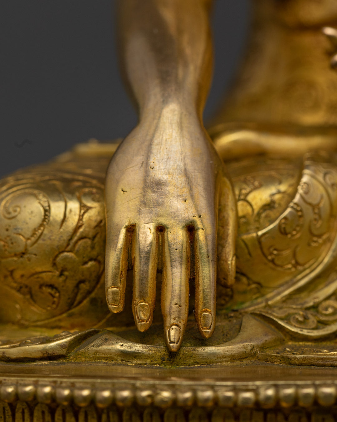 Shakyamuni Buddha Sculpture – Buddhist Enlightenment Figure