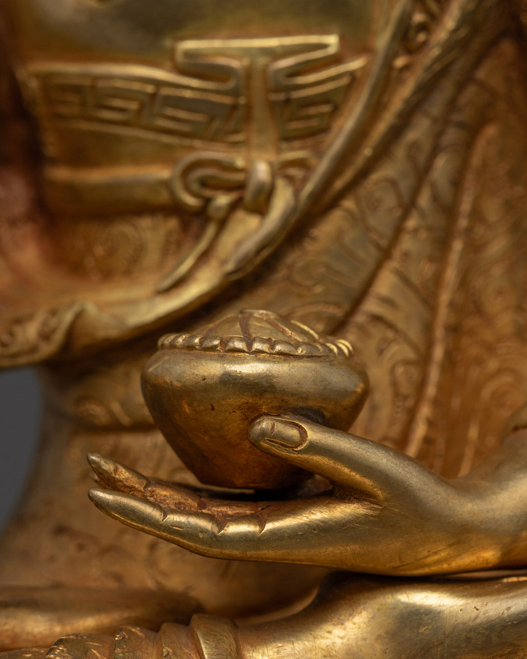 Sakyamuni Buddha Statue – Tibetan Buddhist Altar Sculpture