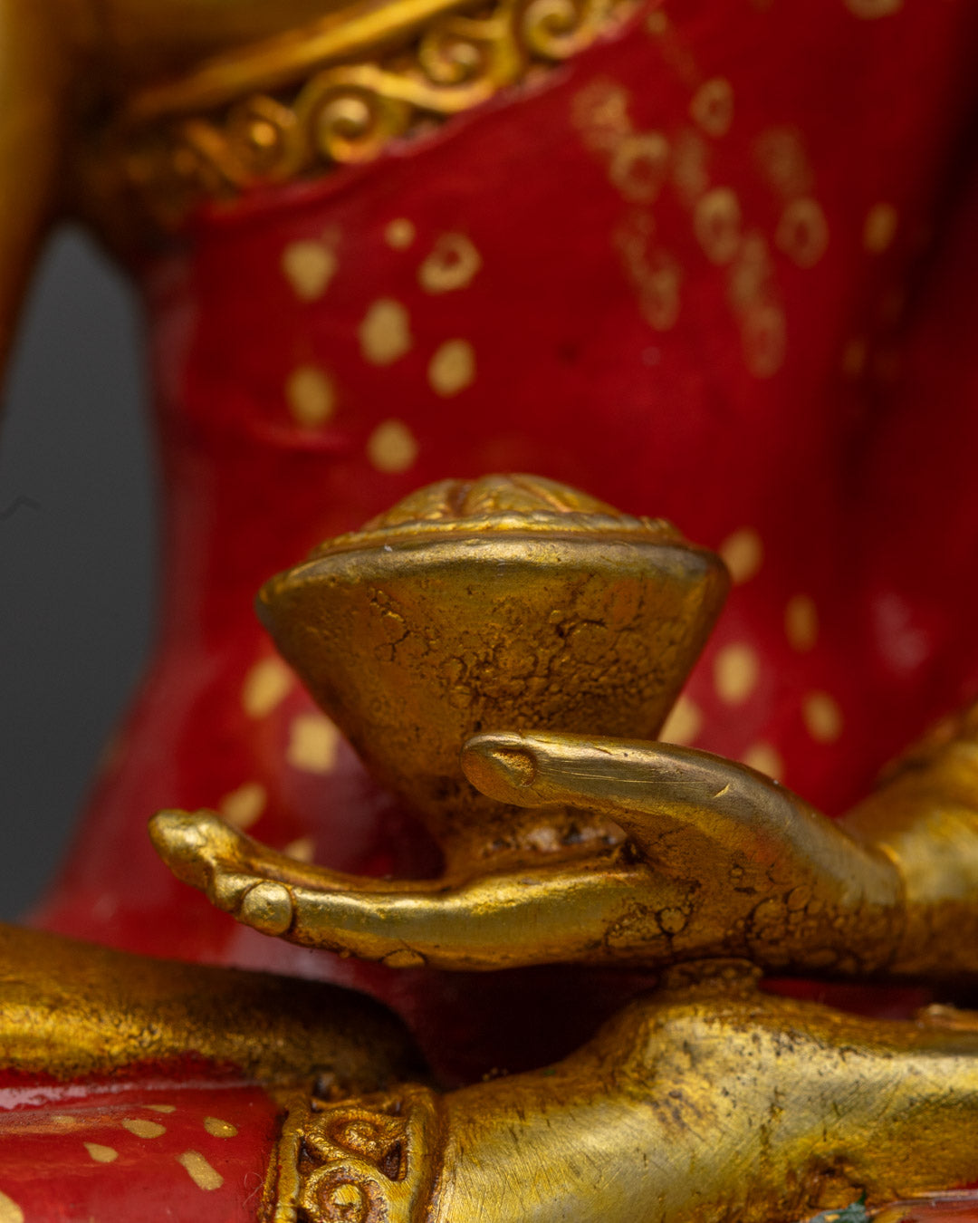 Shakyamuni Buddha Sculpture | A Sacred Symbol of Enlightenment