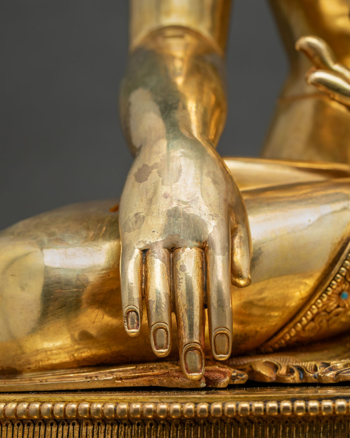 Buddha Shakyamuni with Disciples