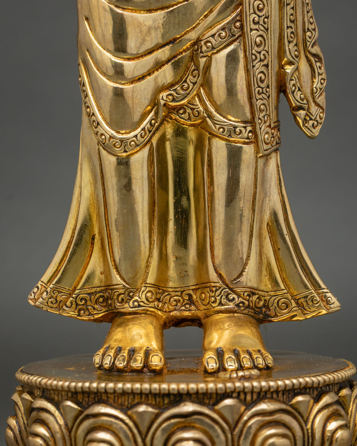 Buddha Shakyamuni with Disciples